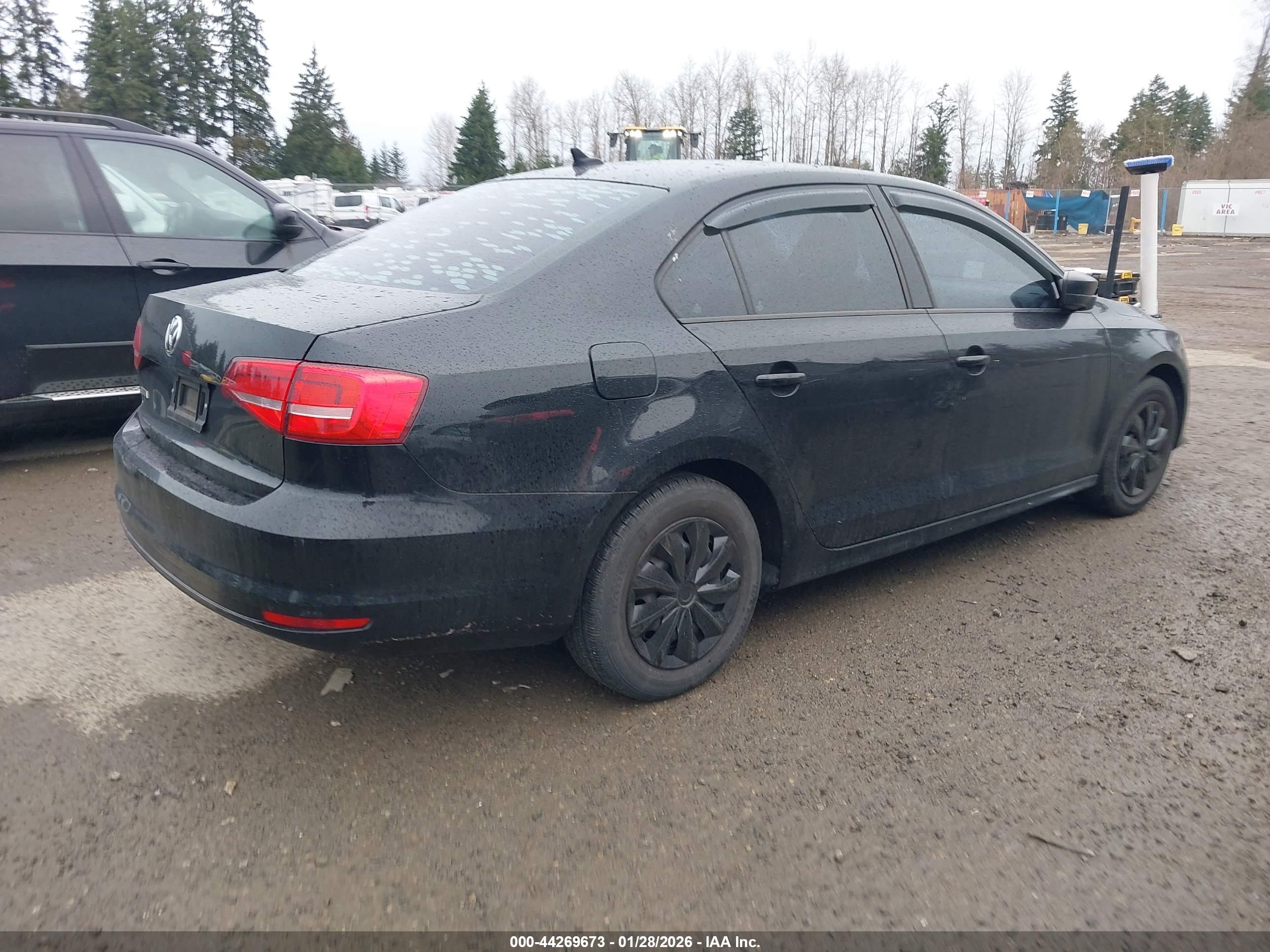 VOLKSWAGEN JETTA image 4