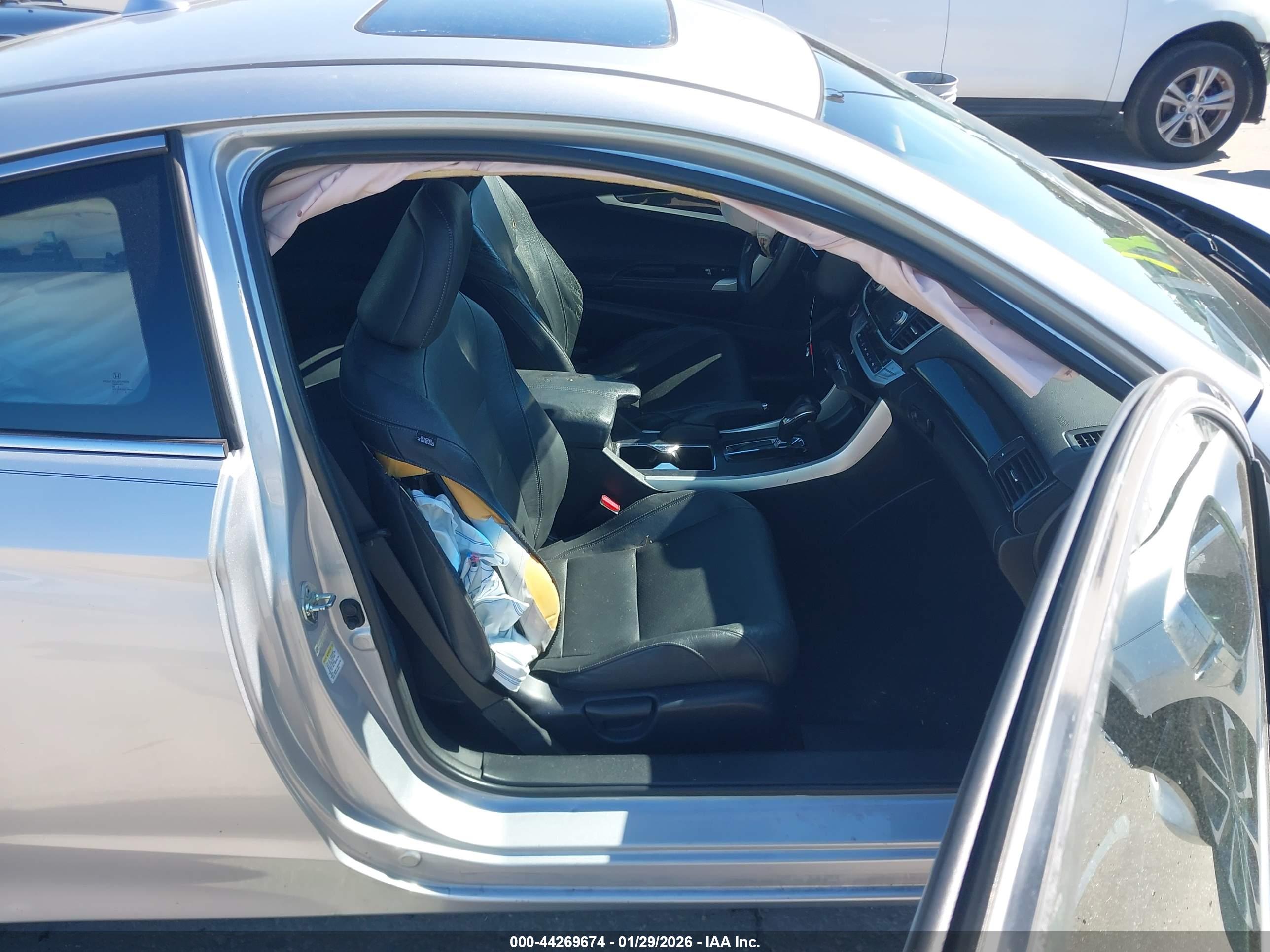 HONDA ACCORD image 5
