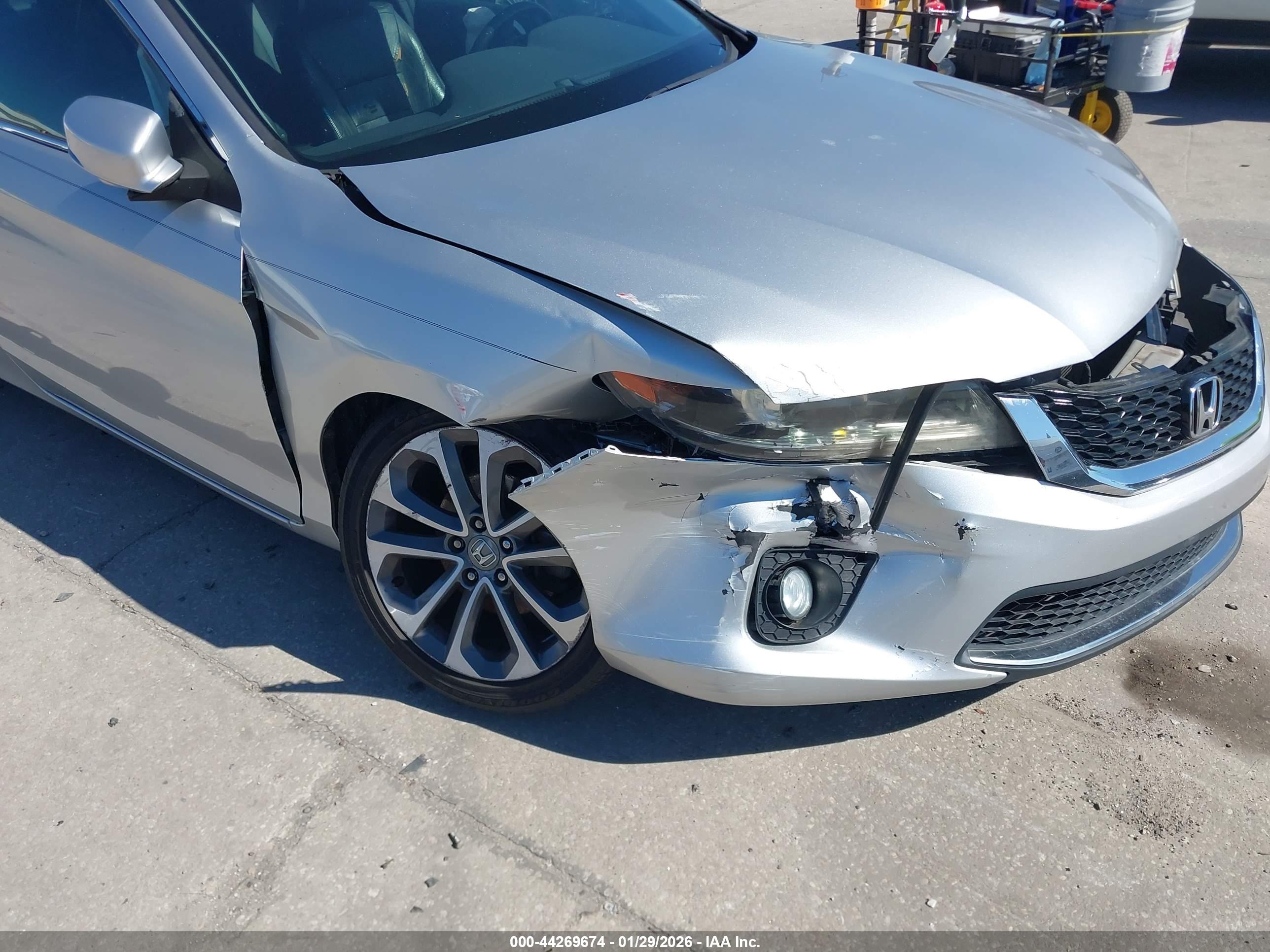 HONDA ACCORD image 6