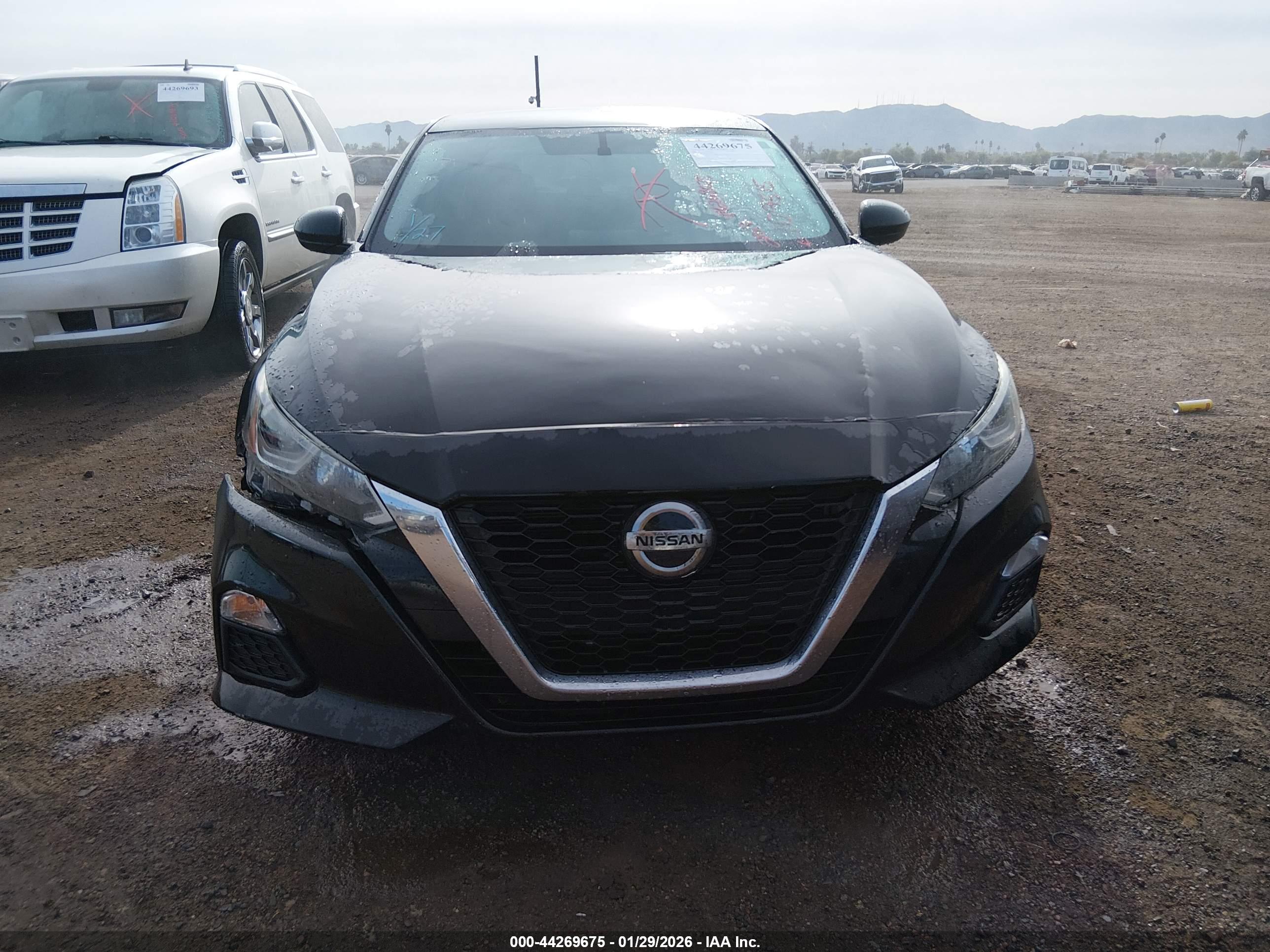 NISSAN ALTIMA image 6