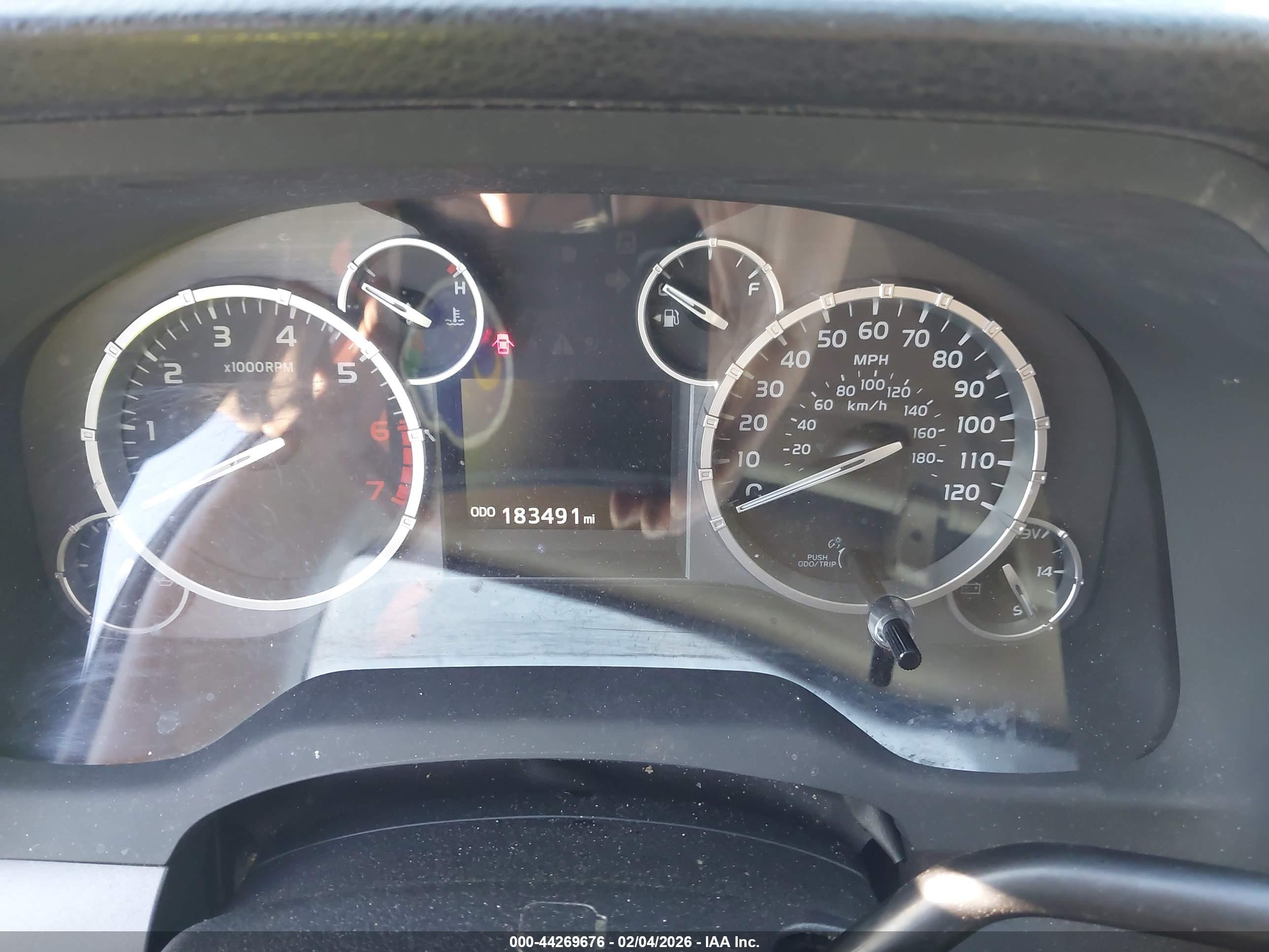 TOYOTA TUNDRA image 7