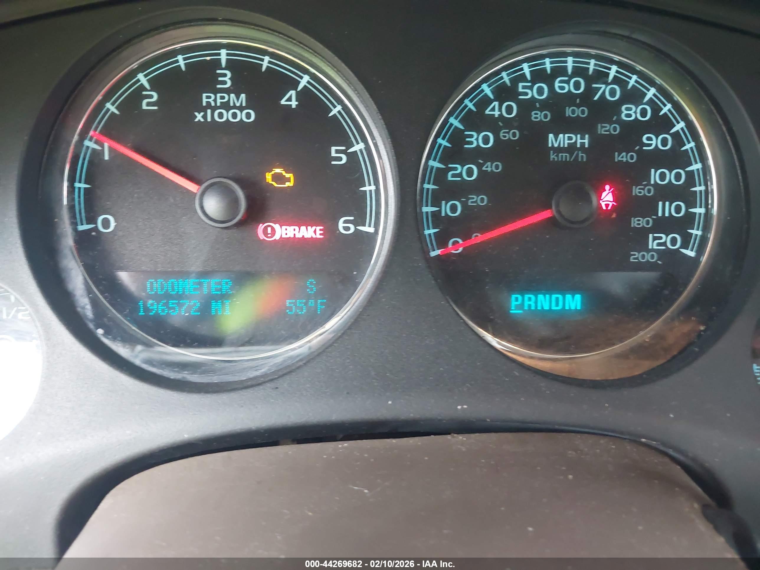 GMC YUKON image 7