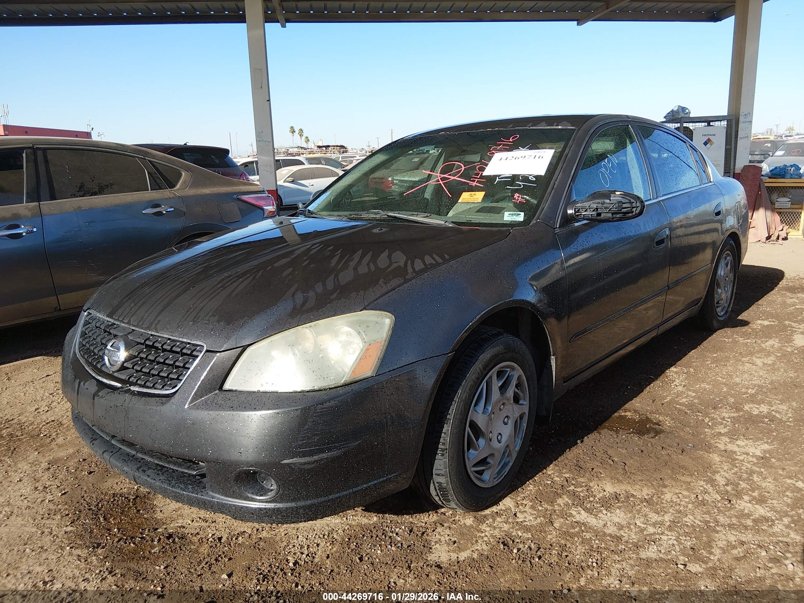 NISSAN ALTIMA image 2