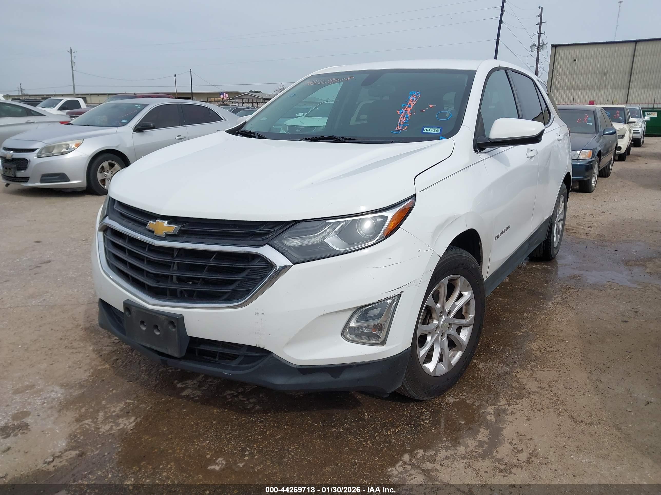 CHEVROLET EQUINOX image 2
