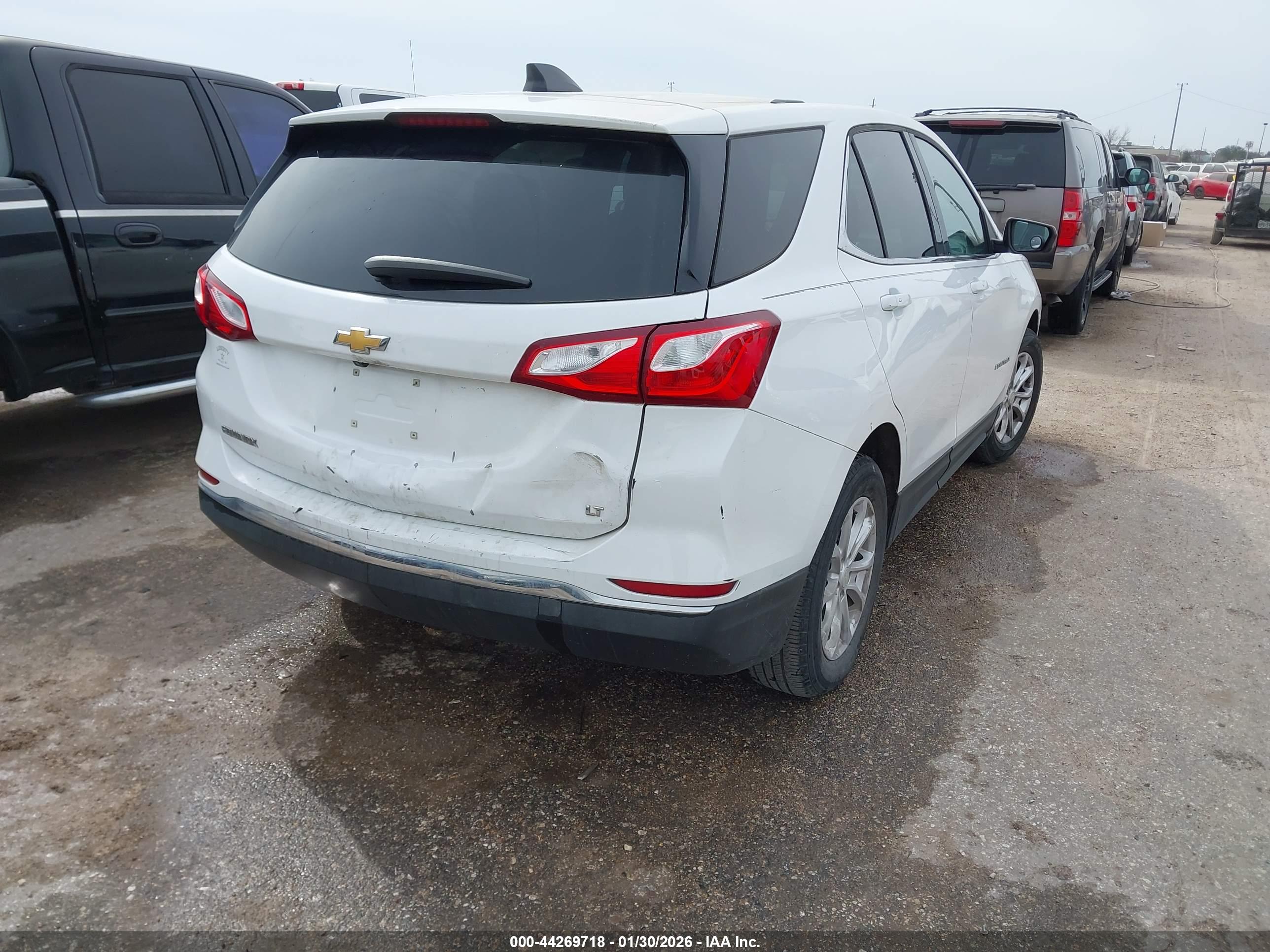 CHEVROLET EQUINOX image 4