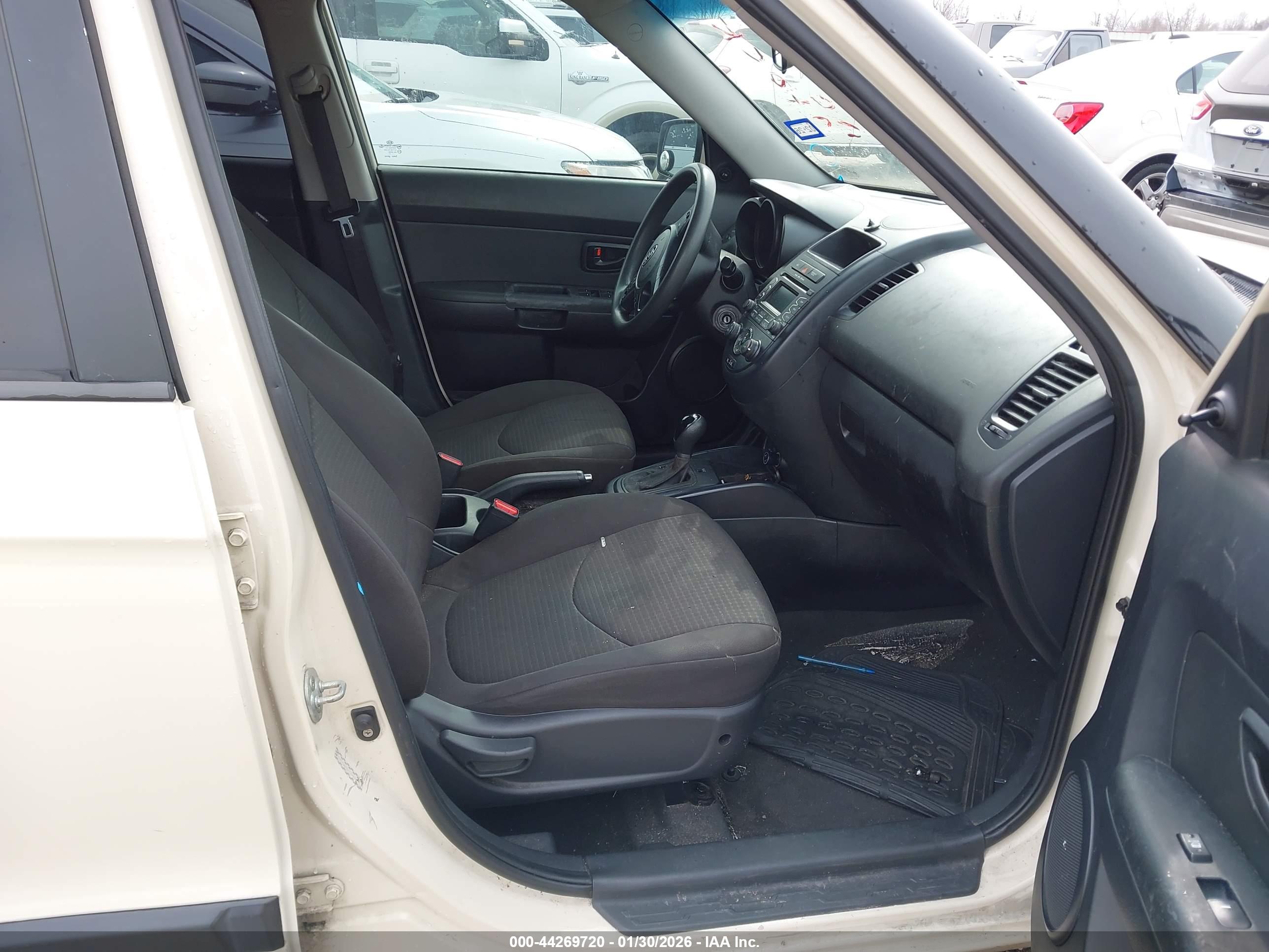 KIA SOUL image 5