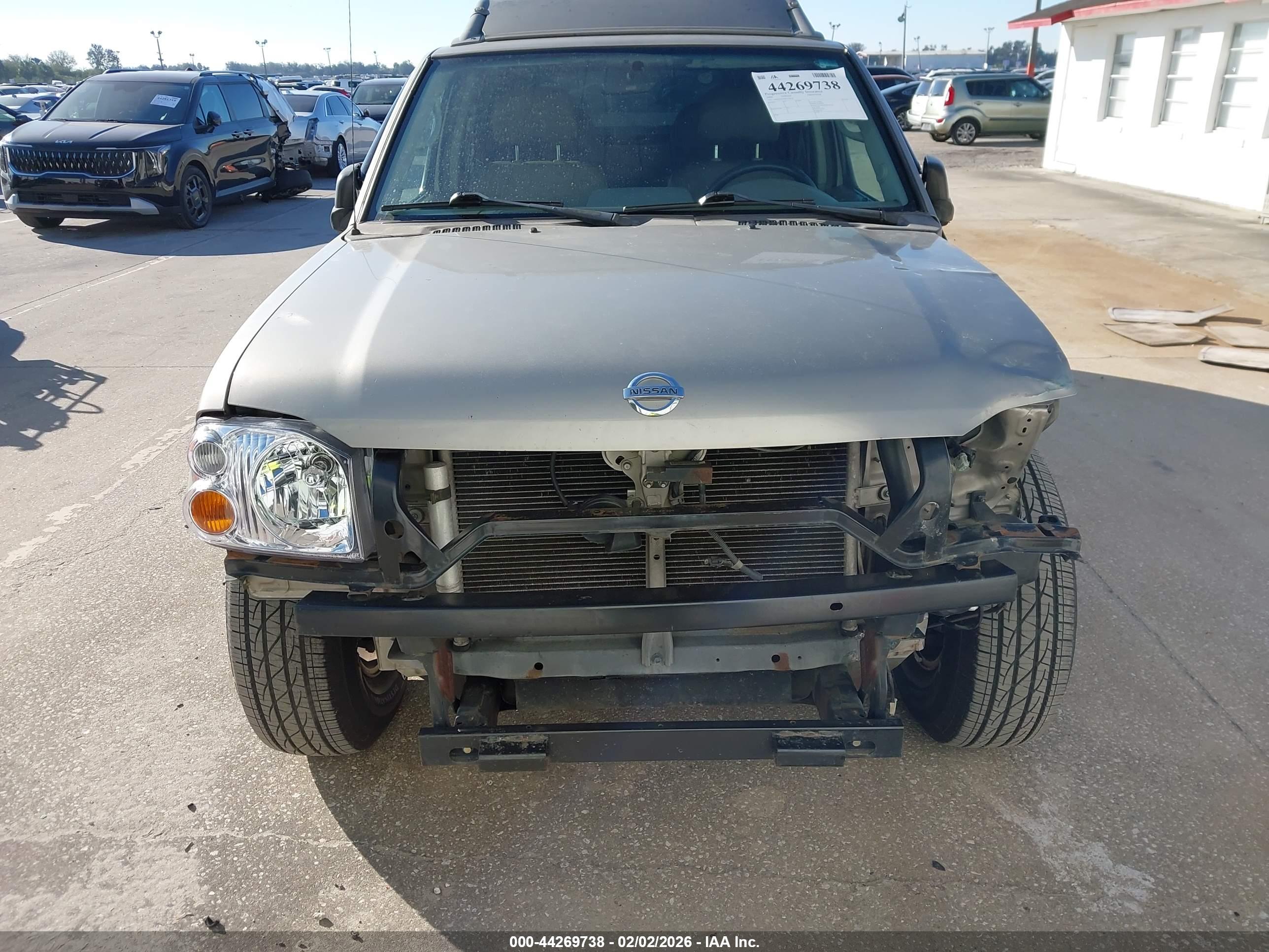 NISSAN FRONTIER image 6