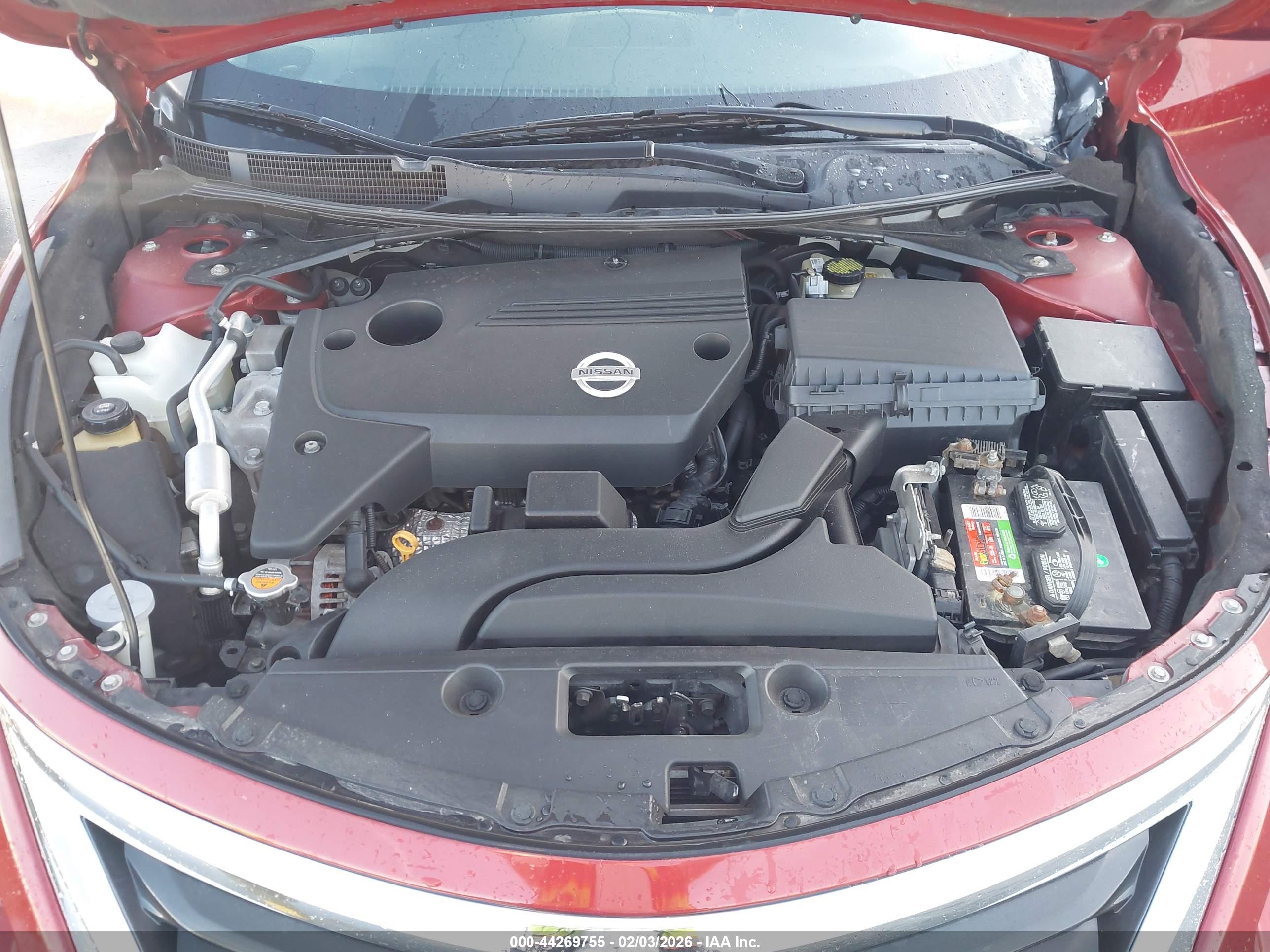 NISSAN ALTIMA image 10