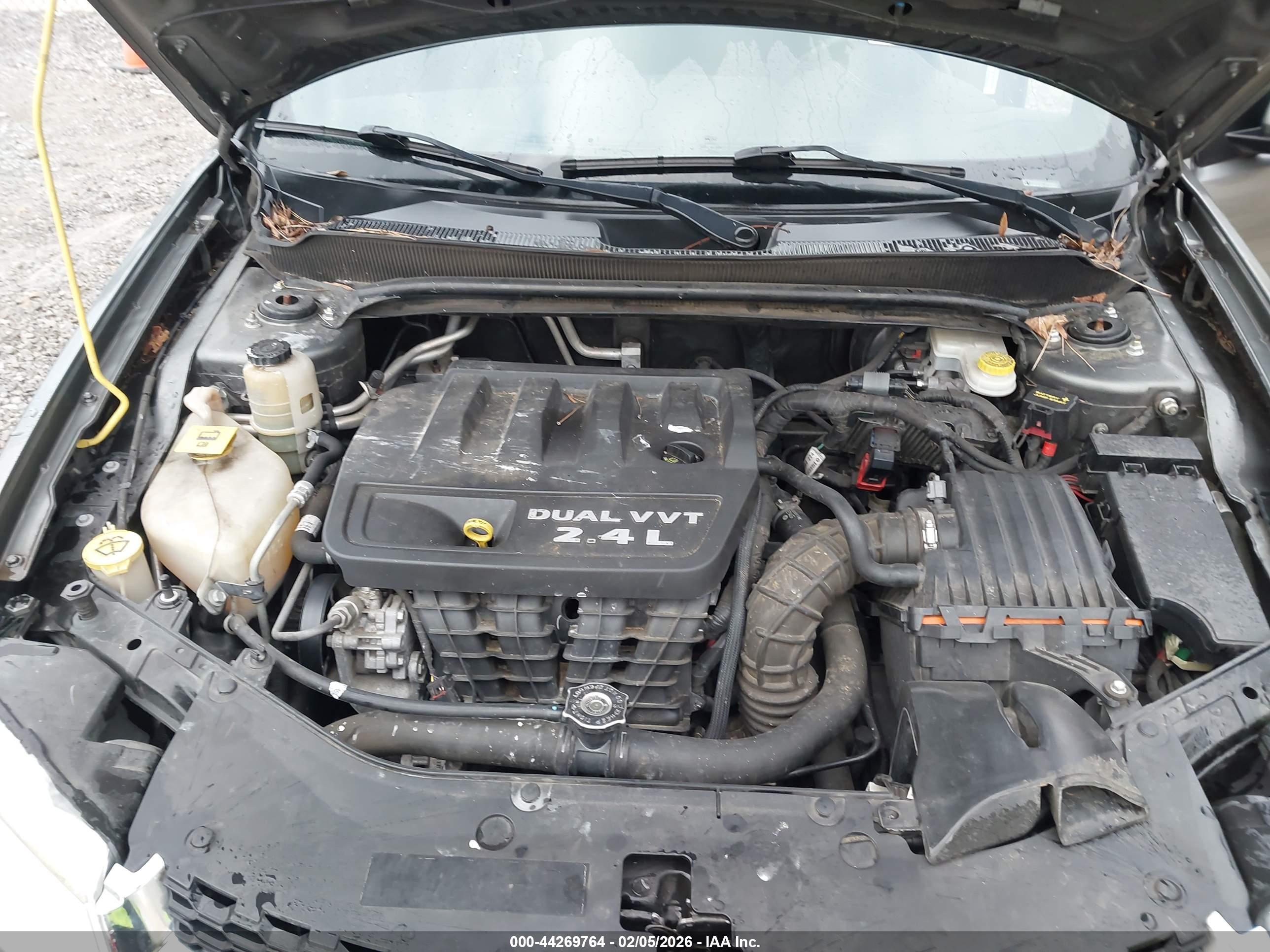 DODGE AVENGER image 10