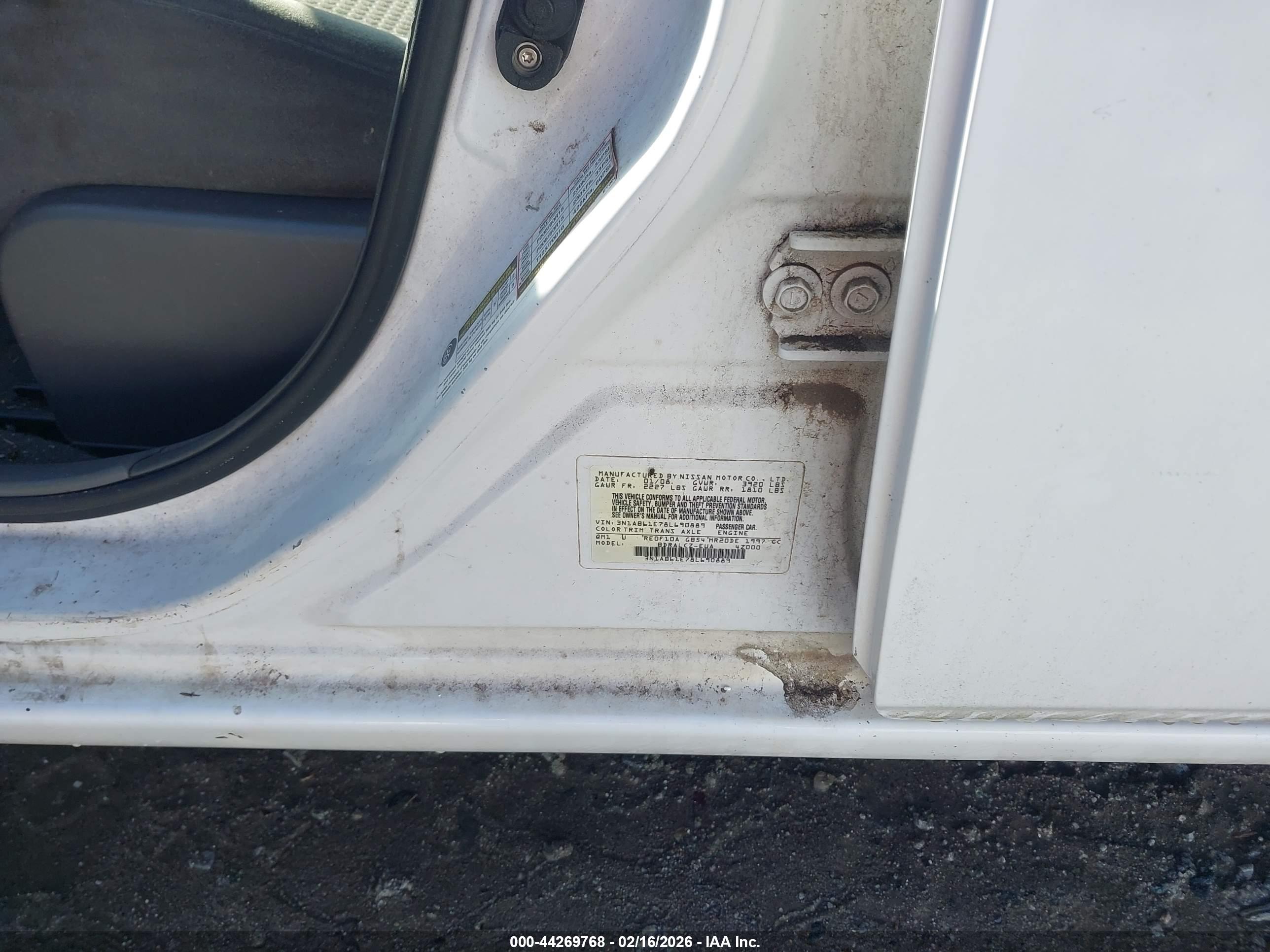 NISSAN SENTRA image 9