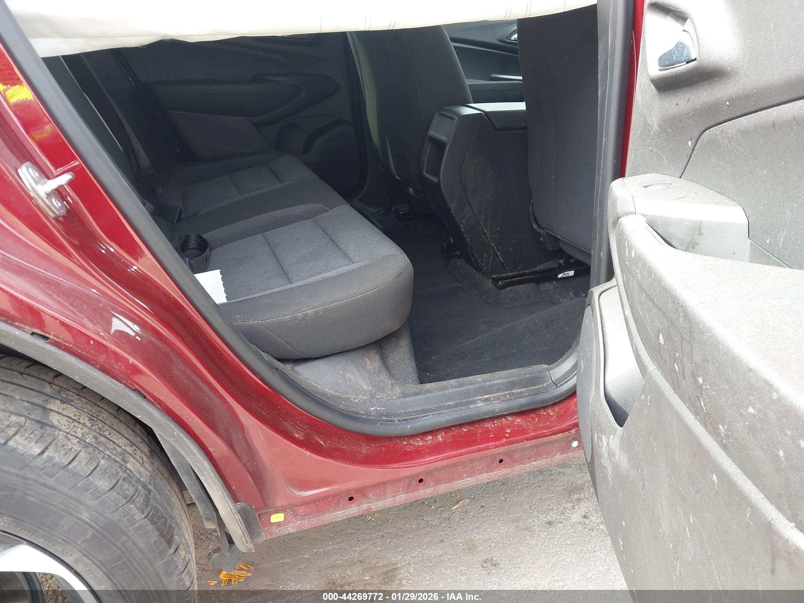 CHEVROLET TRAX image 8