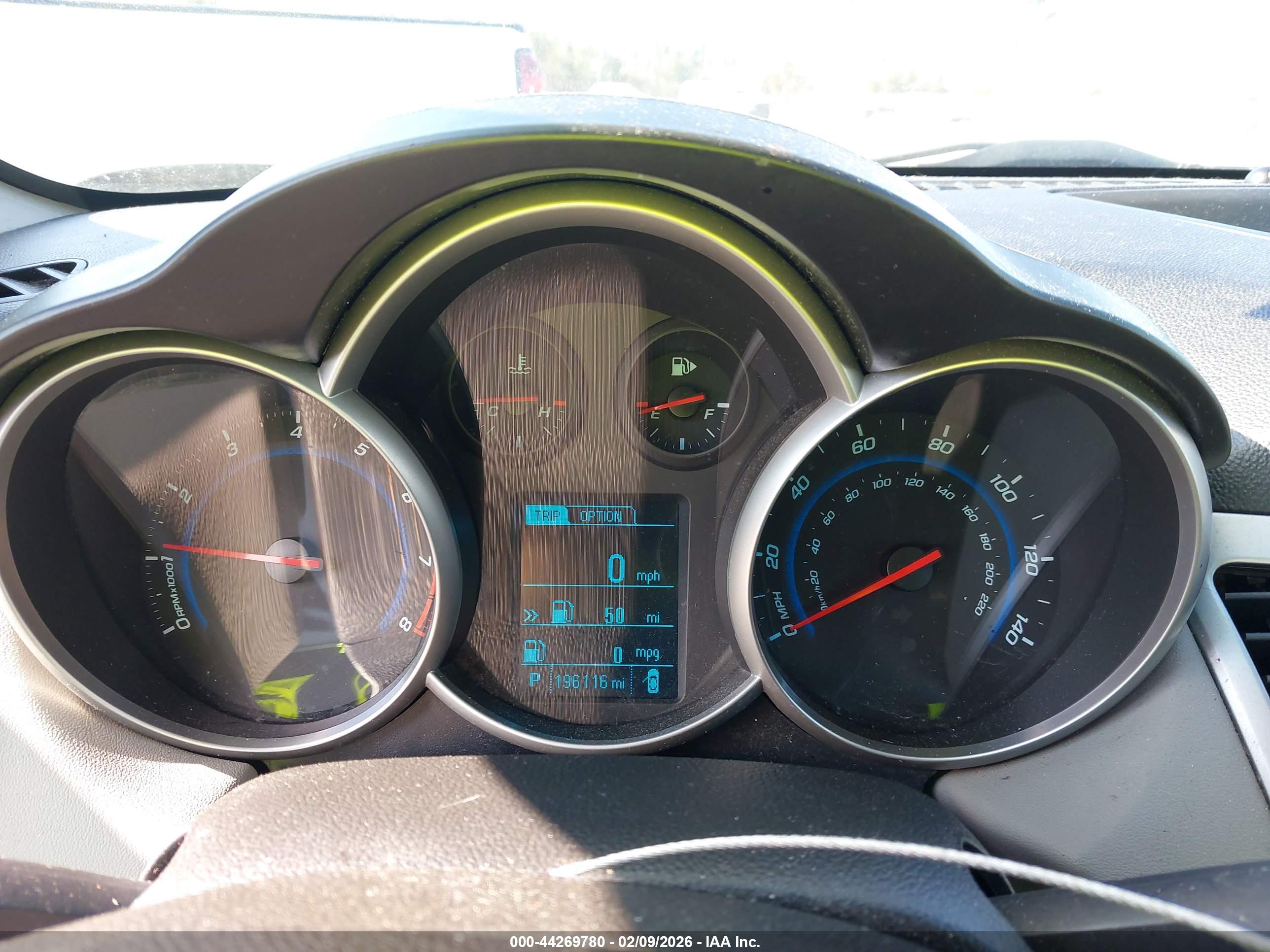 CHEVROLET CRUZE image 7