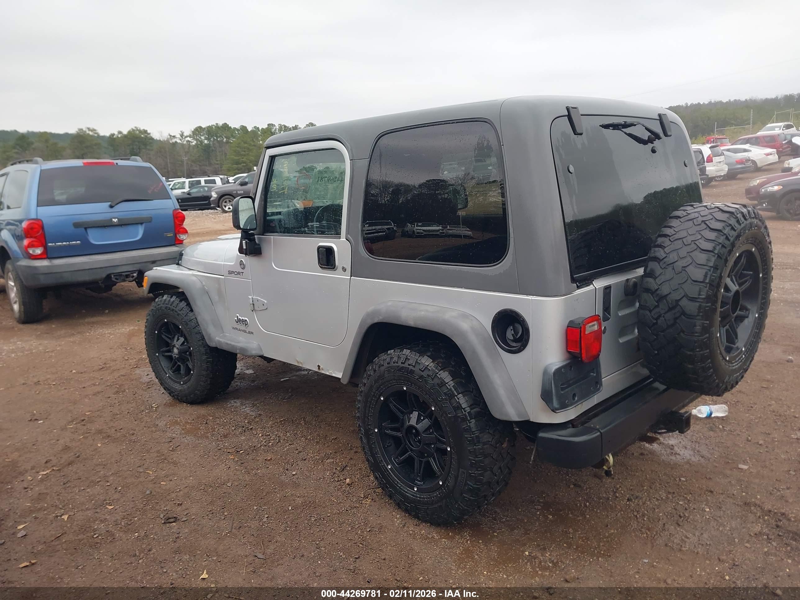 JEEP WRANGLER image 3