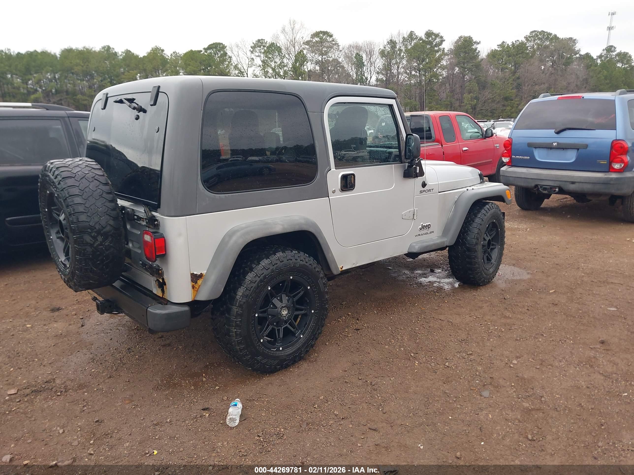 JEEP WRANGLER image 4