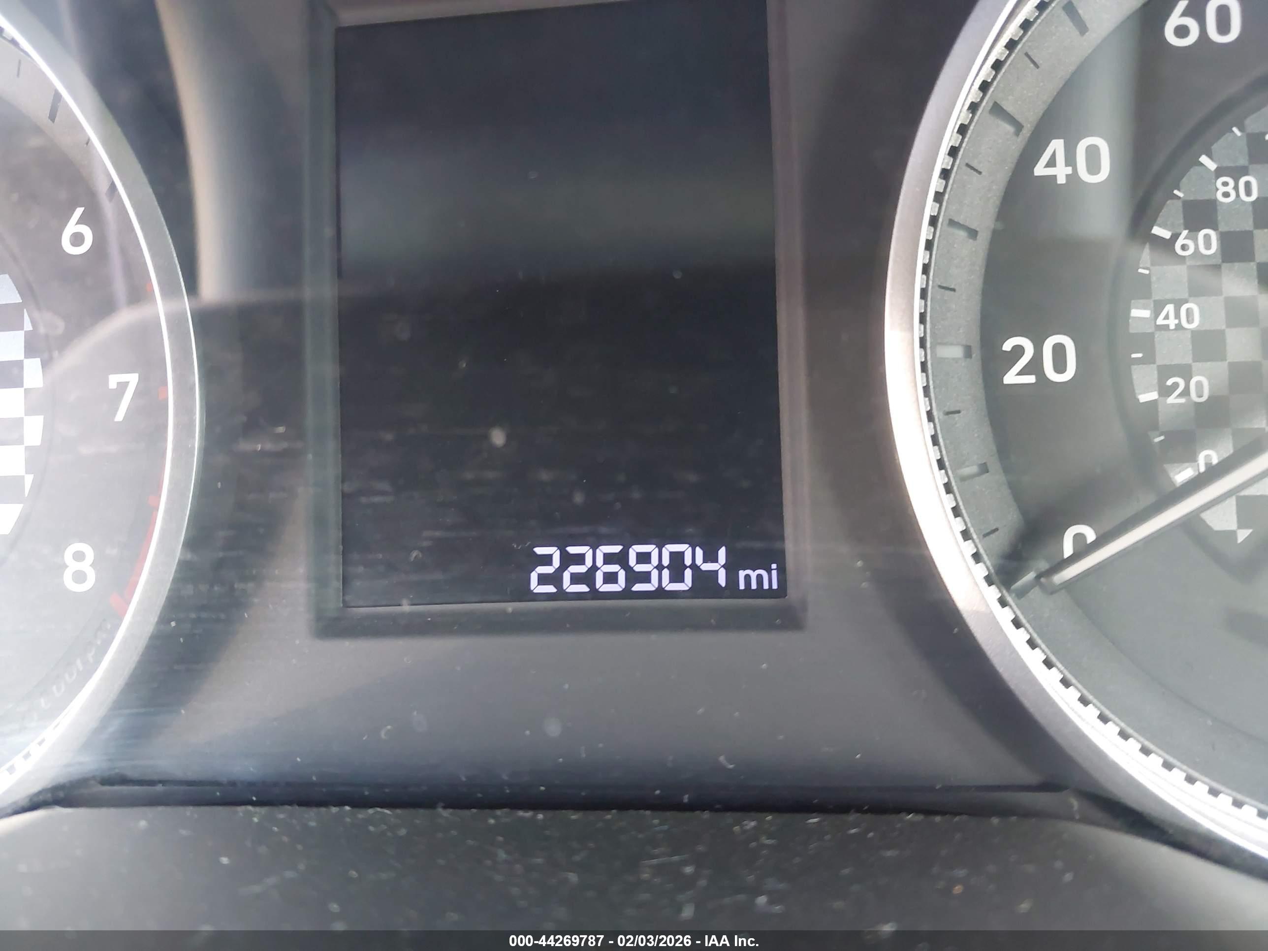 HYUNDAI ELANTRA image 7