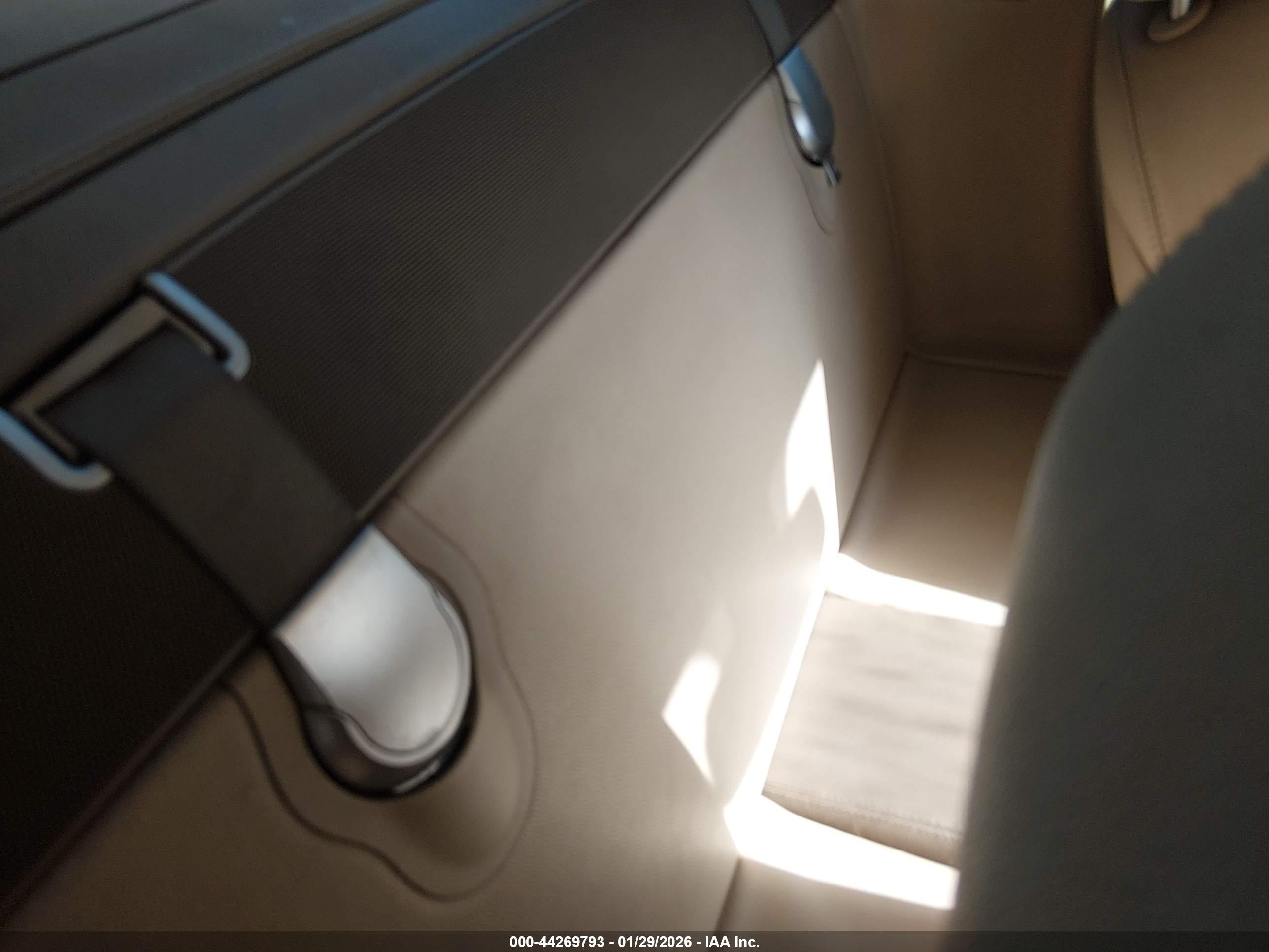 MERCEDES-BENZ SL image 8
