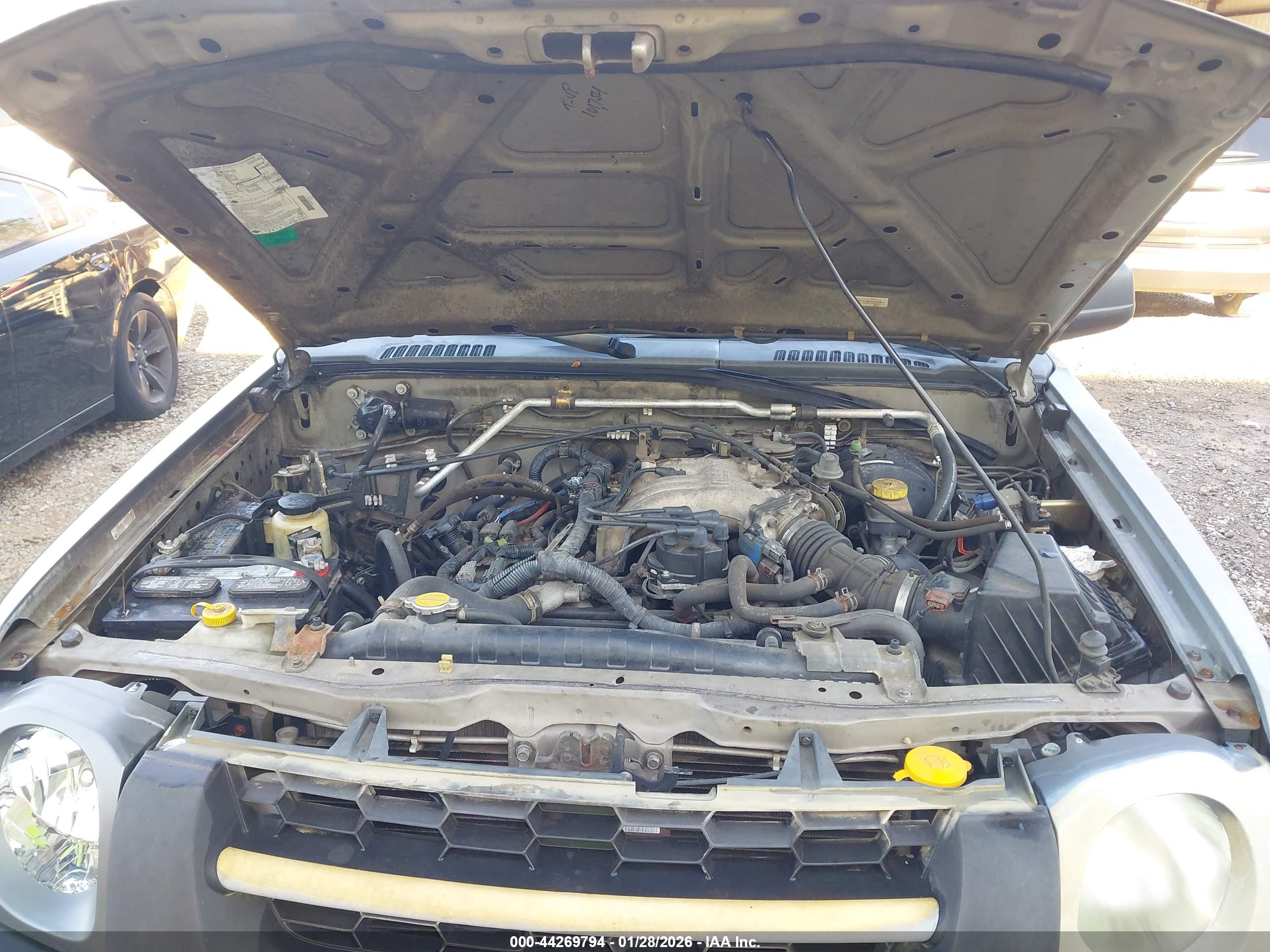 NISSAN XTERRA image 10