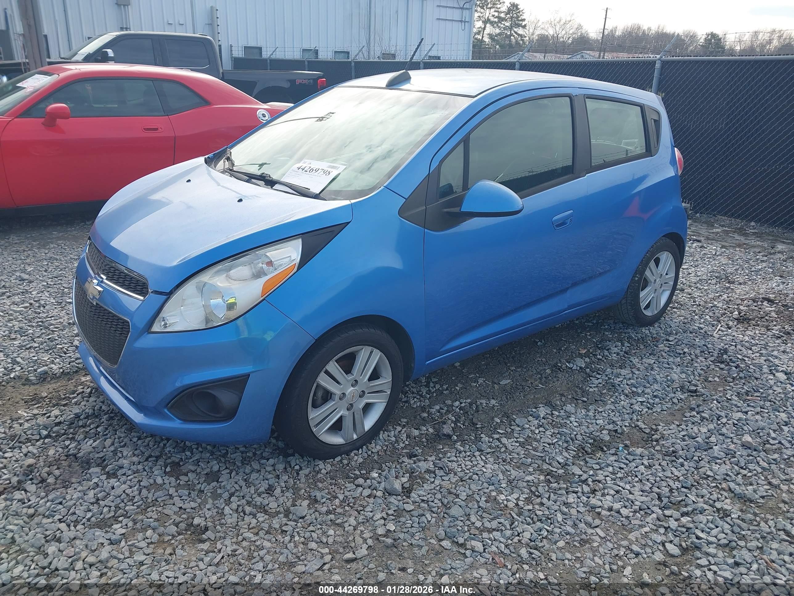CHEVROLET SPARK image 2