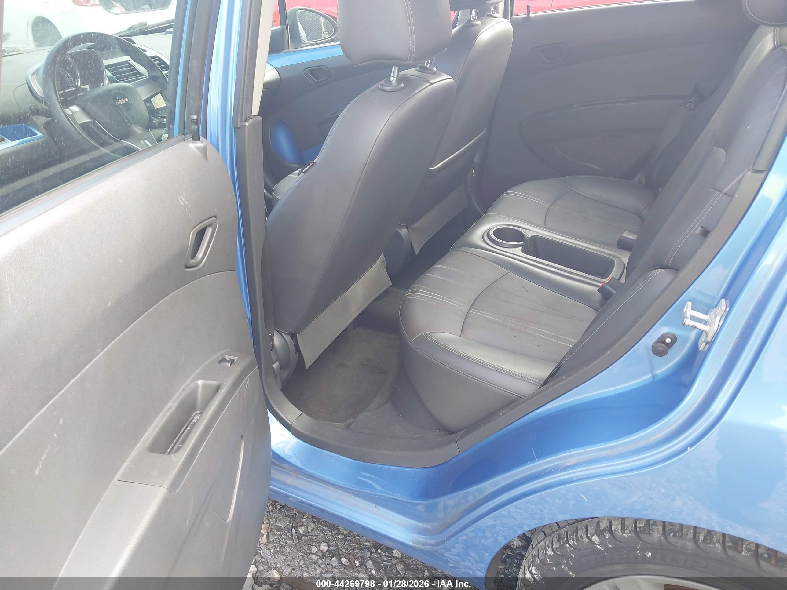 CHEVROLET SPARK image 8