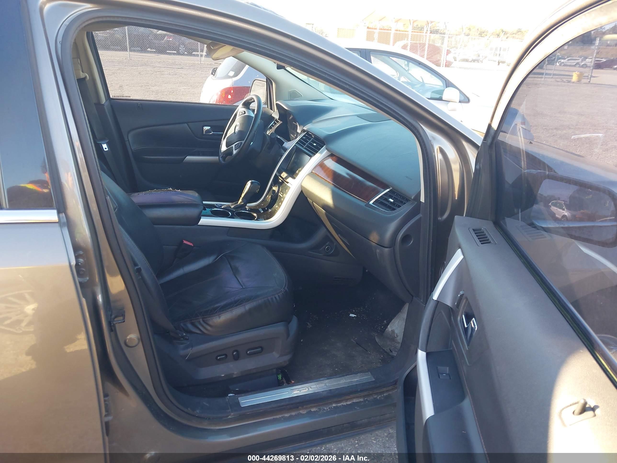 FORD EDGE image 5