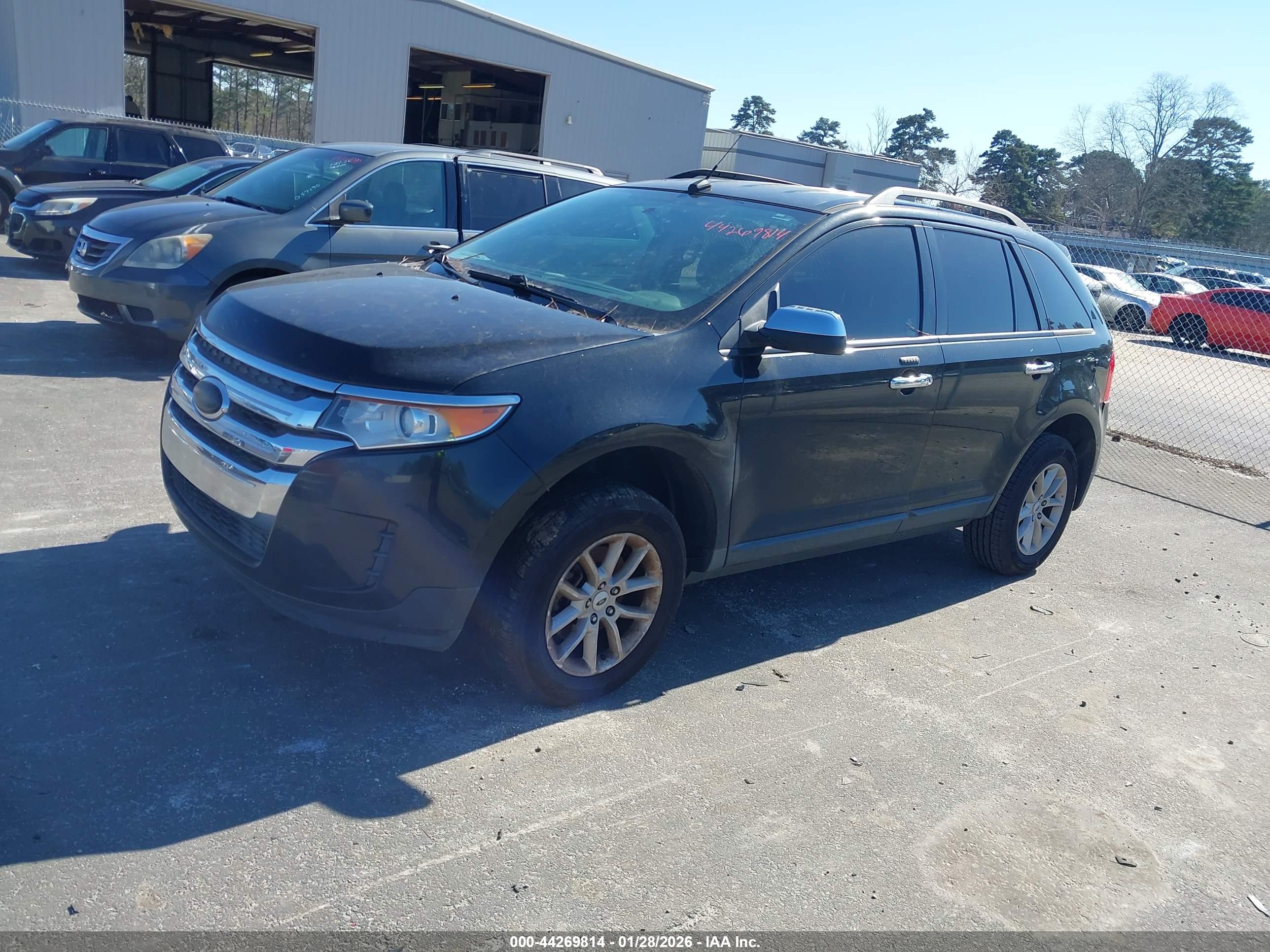 FORD EDGE image 2