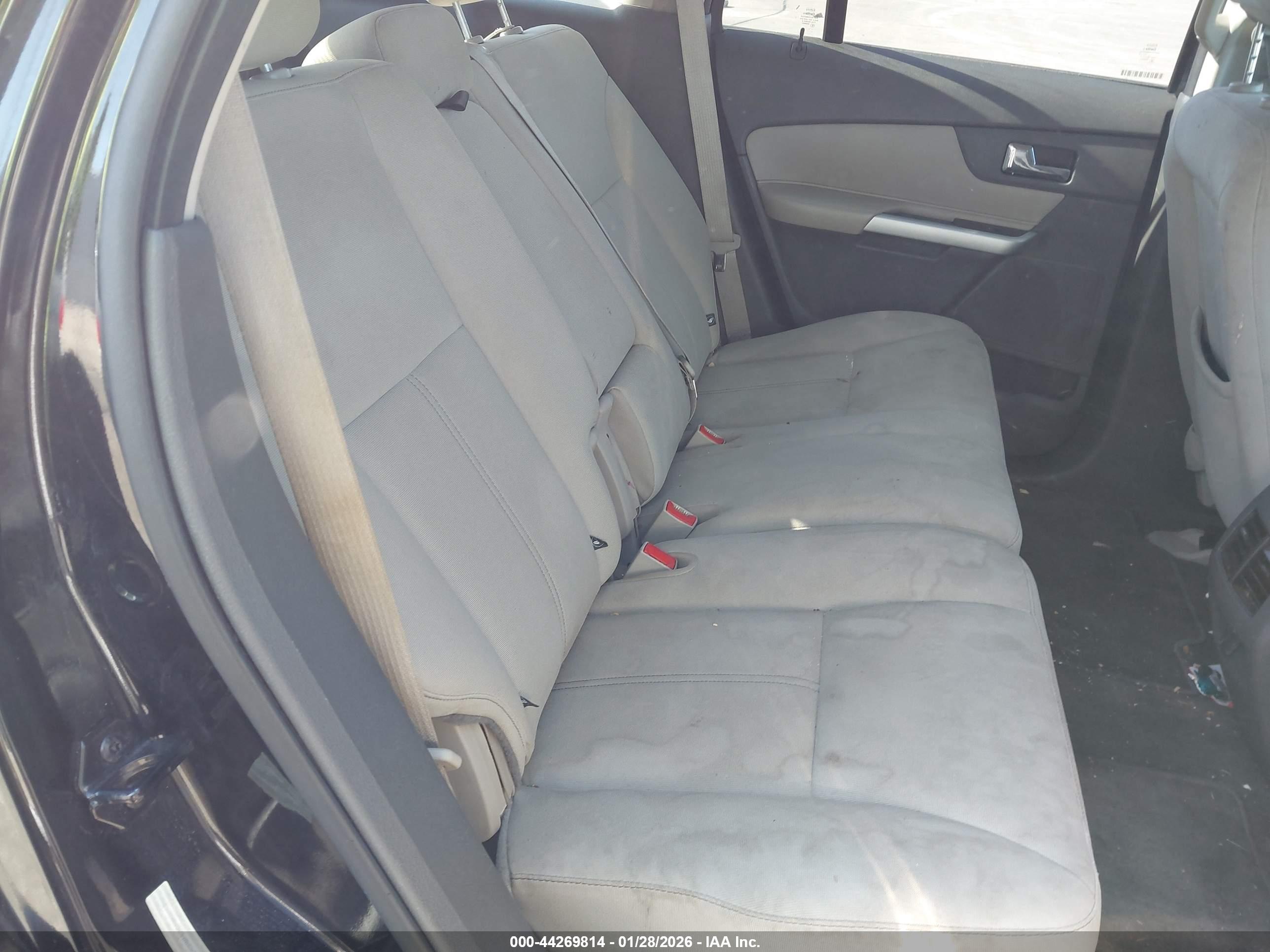 FORD EDGE image 8