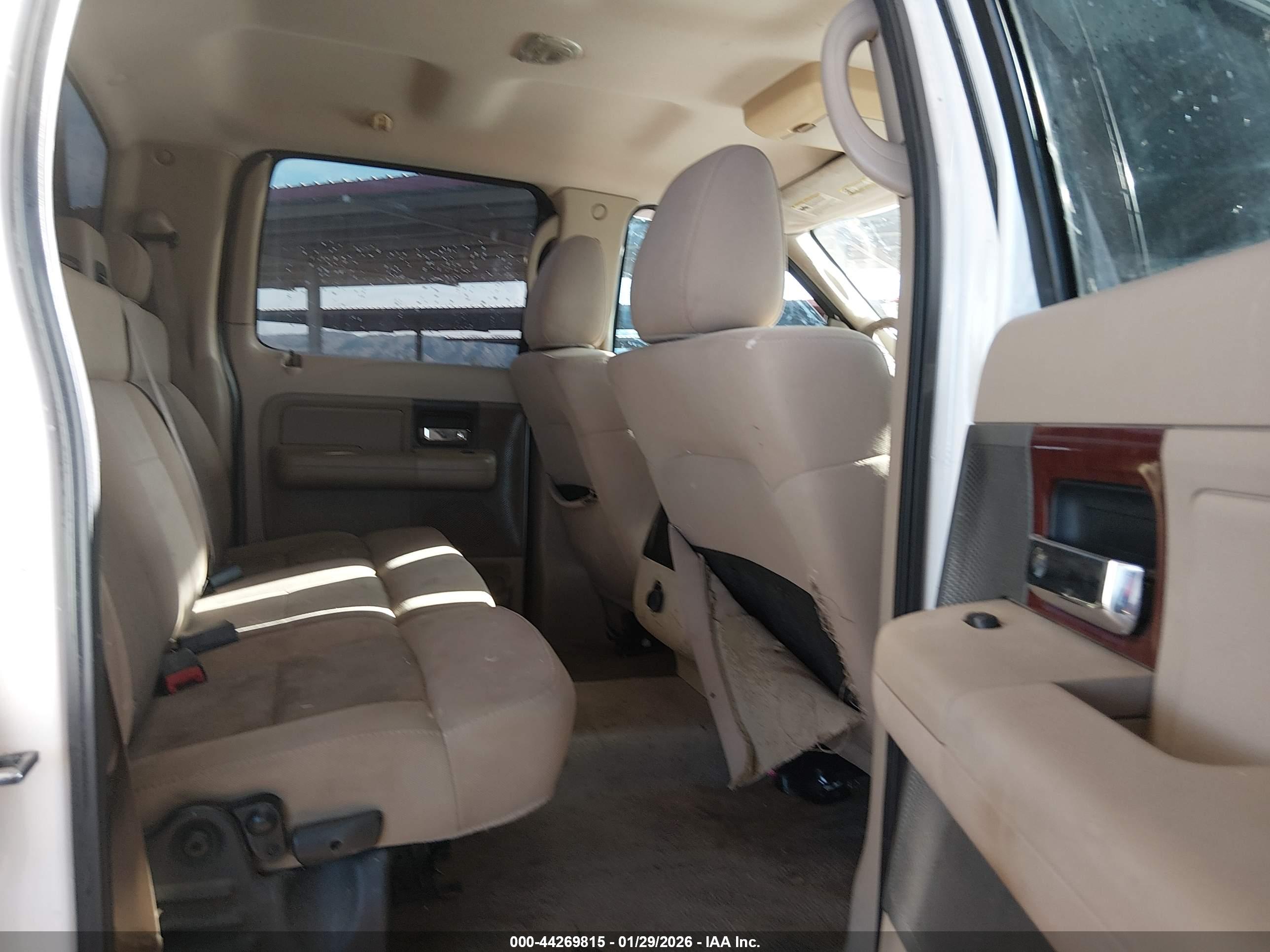 FORD F-150 image 8