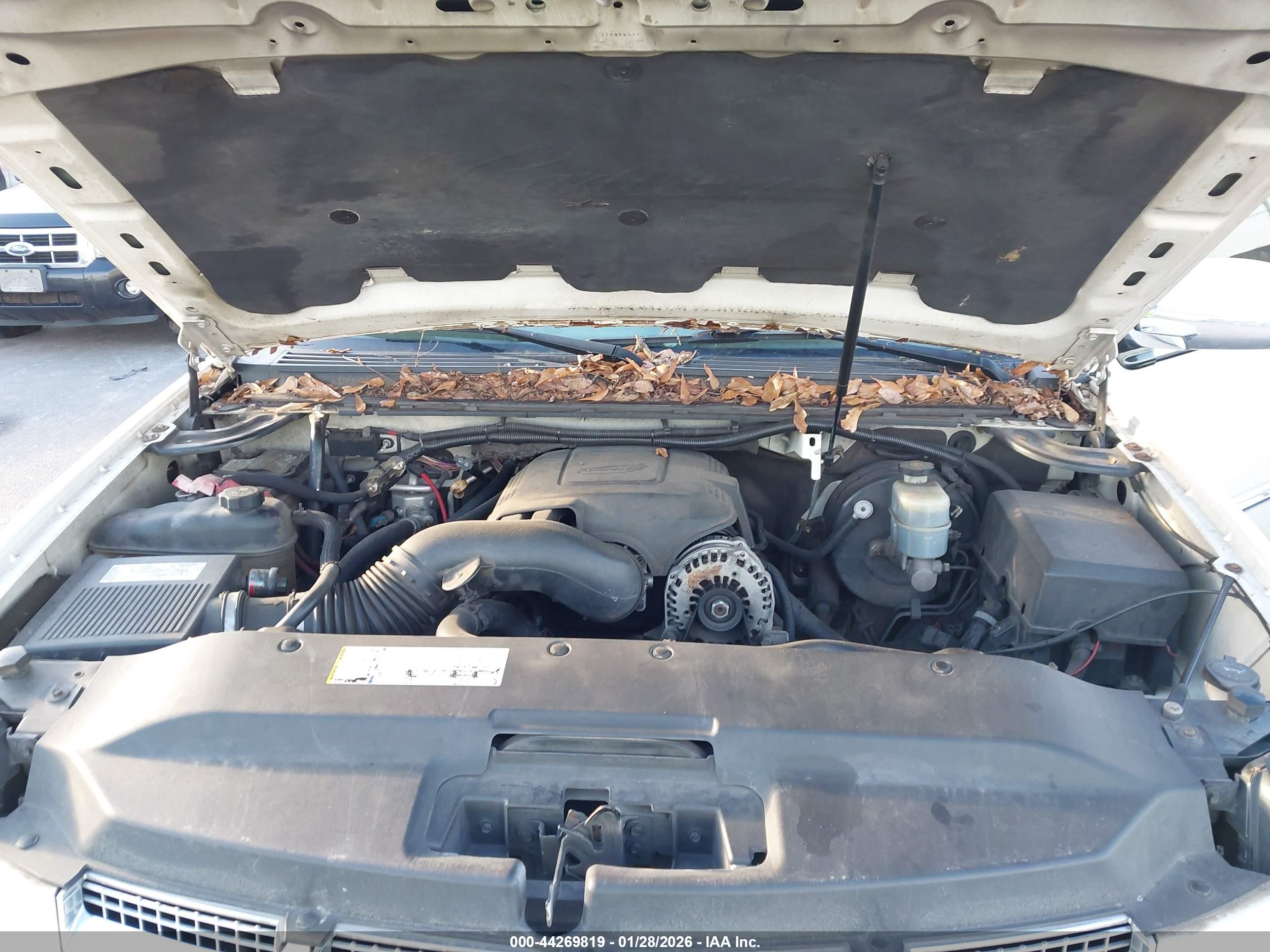CADILLAC ESCALADE image 10