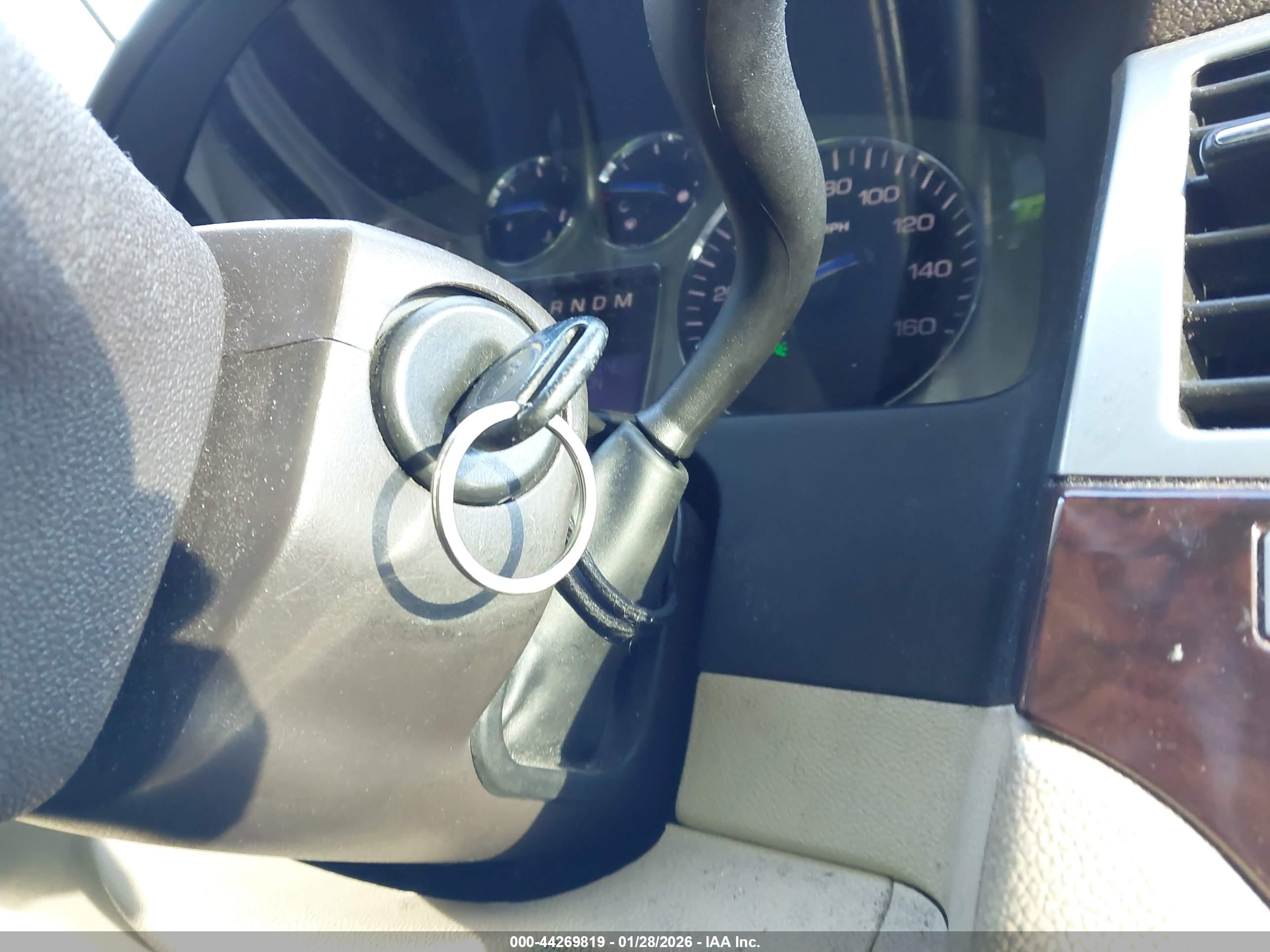 CADILLAC ESCALADE image 11