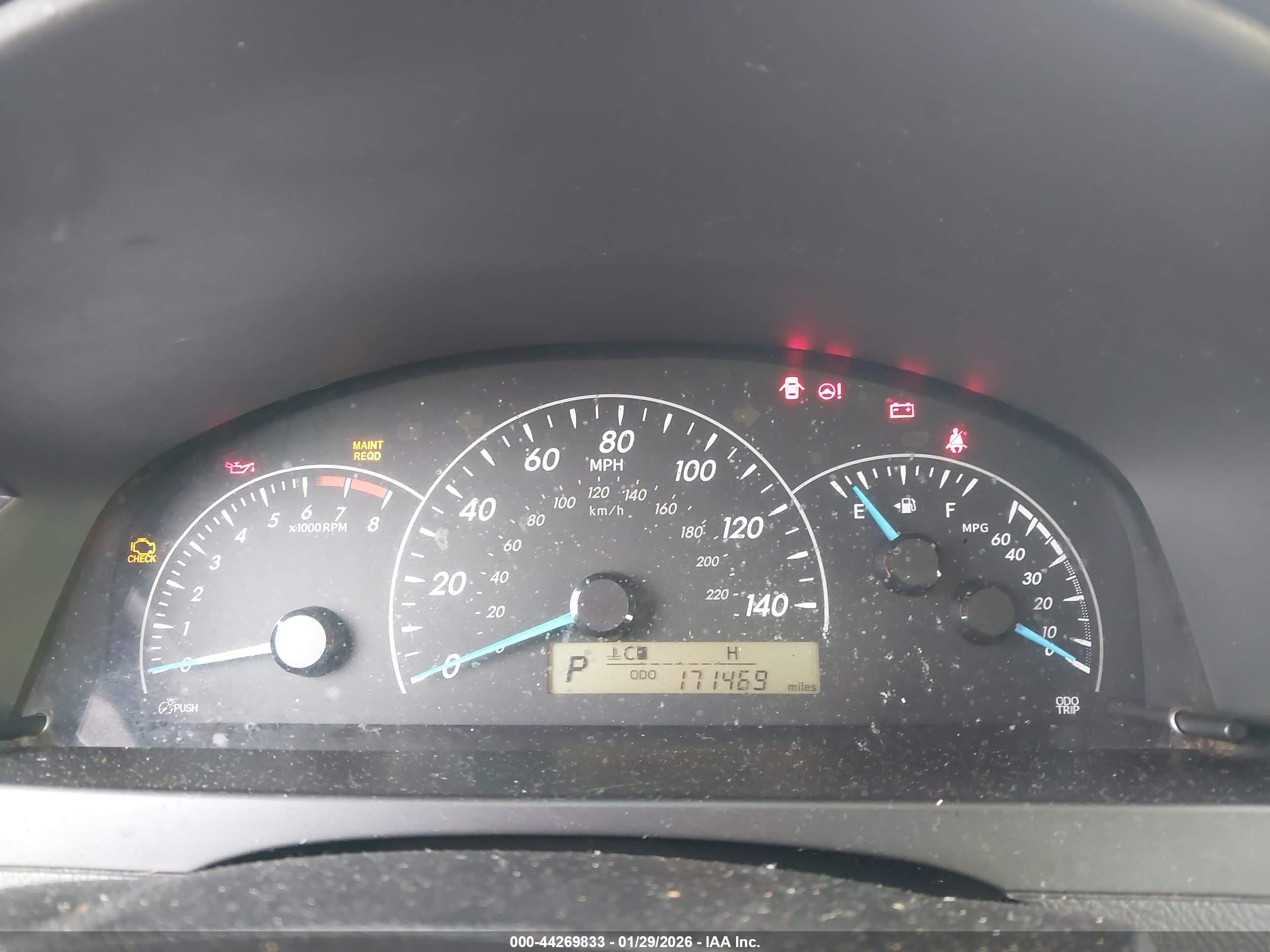 TOYOTA CAMRY image 7