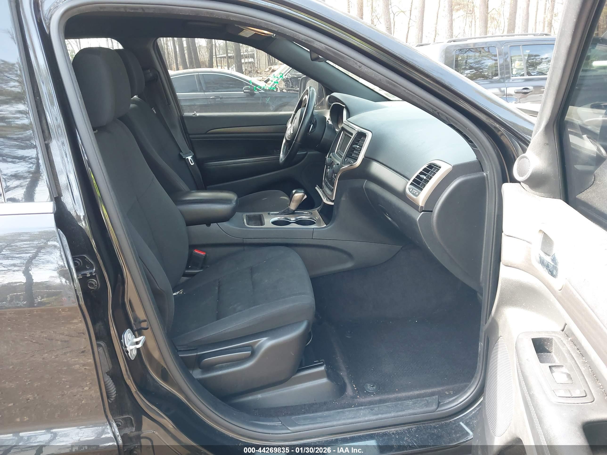 JEEP GRAND image 5