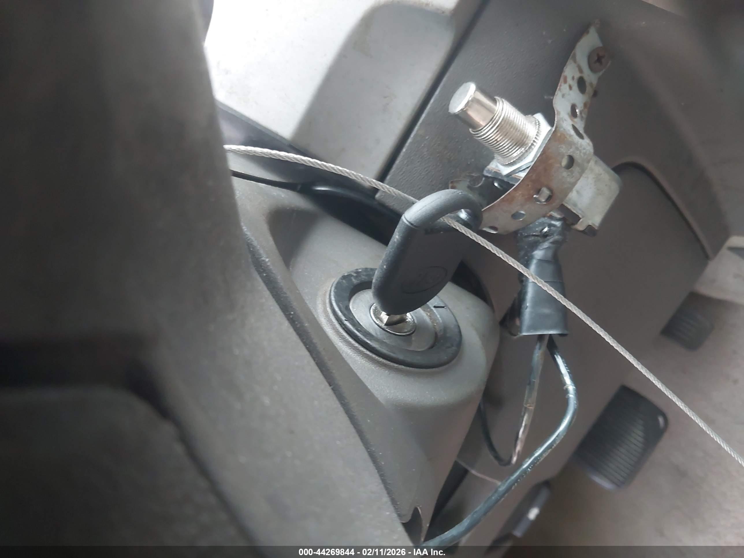 FORD FOCUS image 11