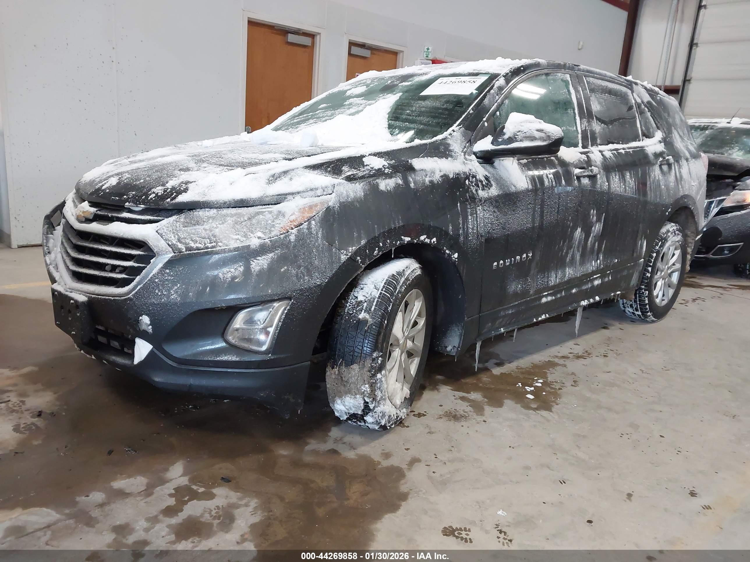 CHEVROLET EQUINOX image 2