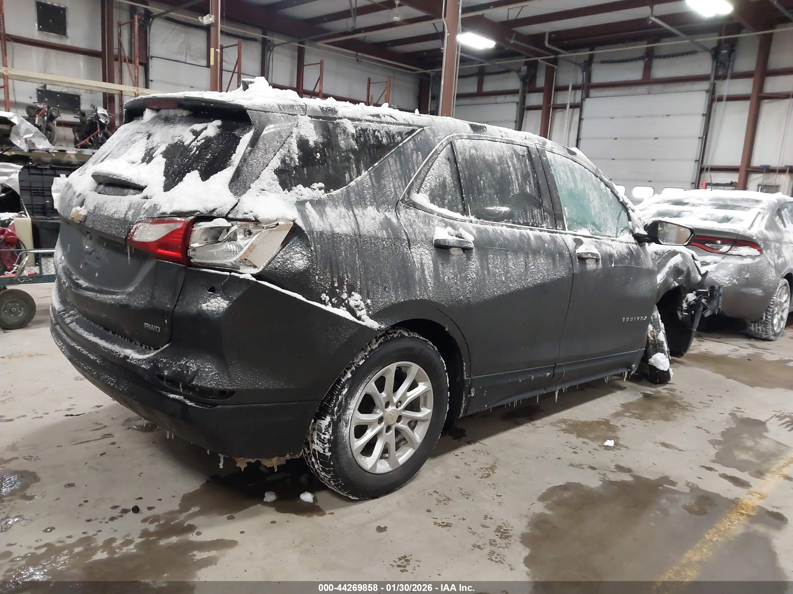 CHEVROLET EQUINOX image 4