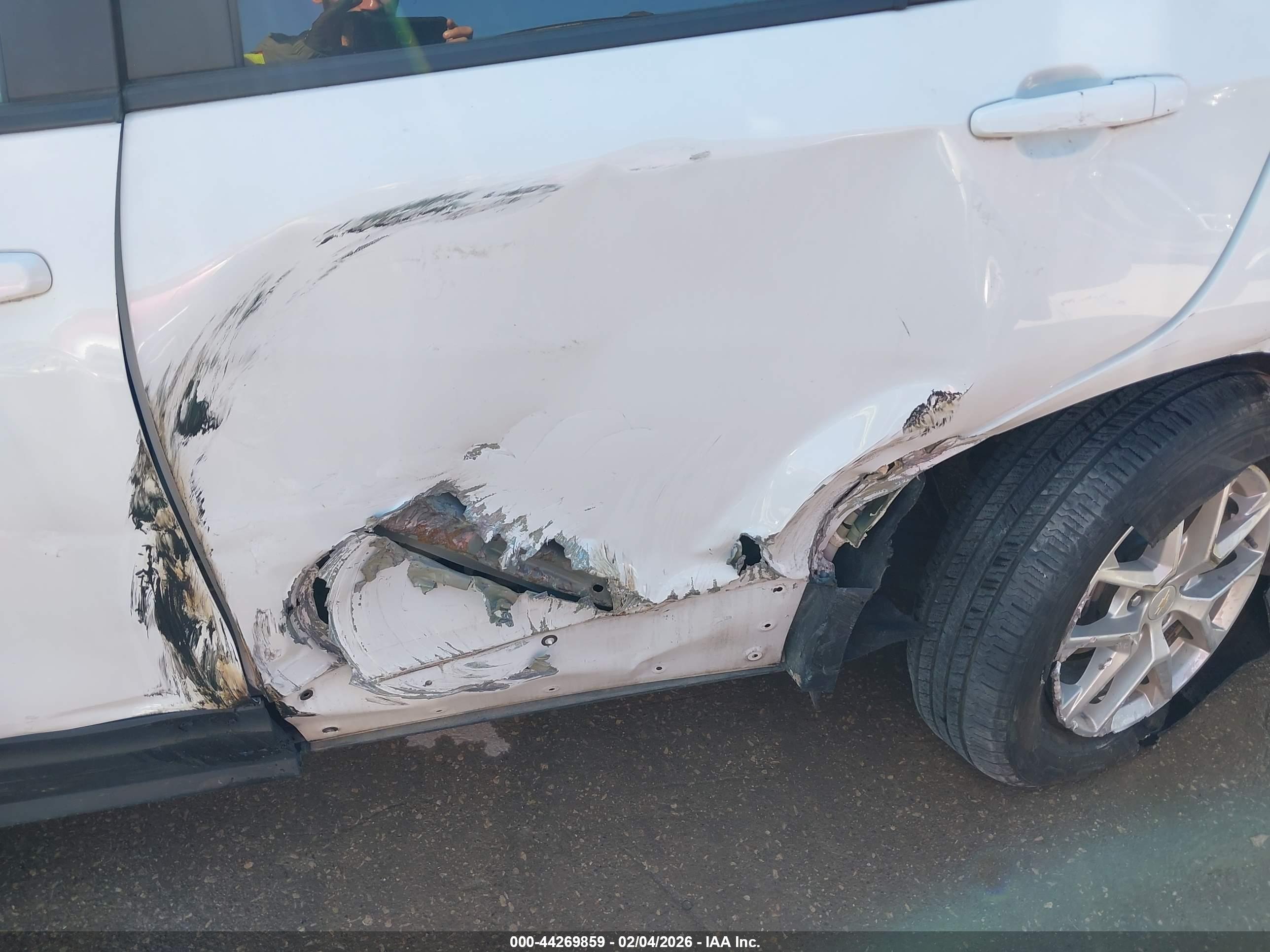 CHEVROLET EQUINOX image 6