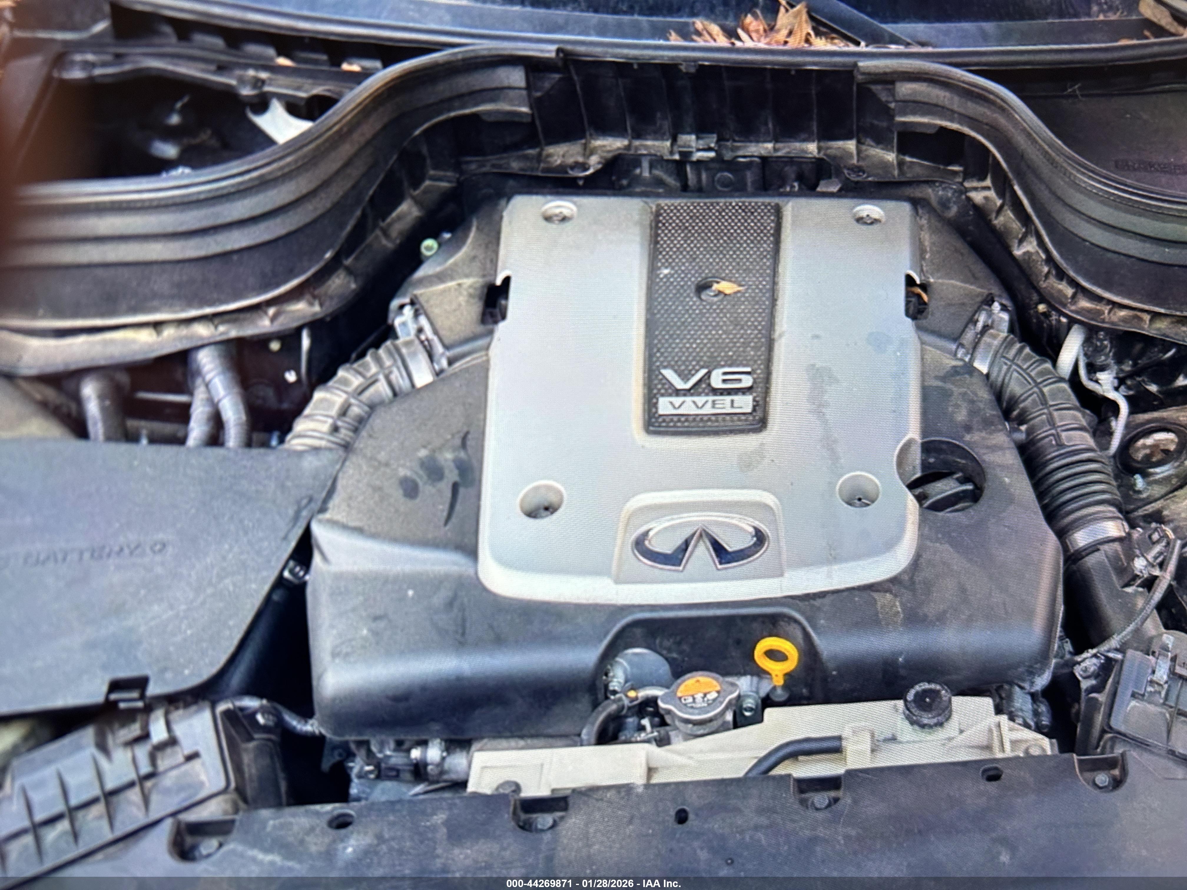 INFINITI QX50 image 10