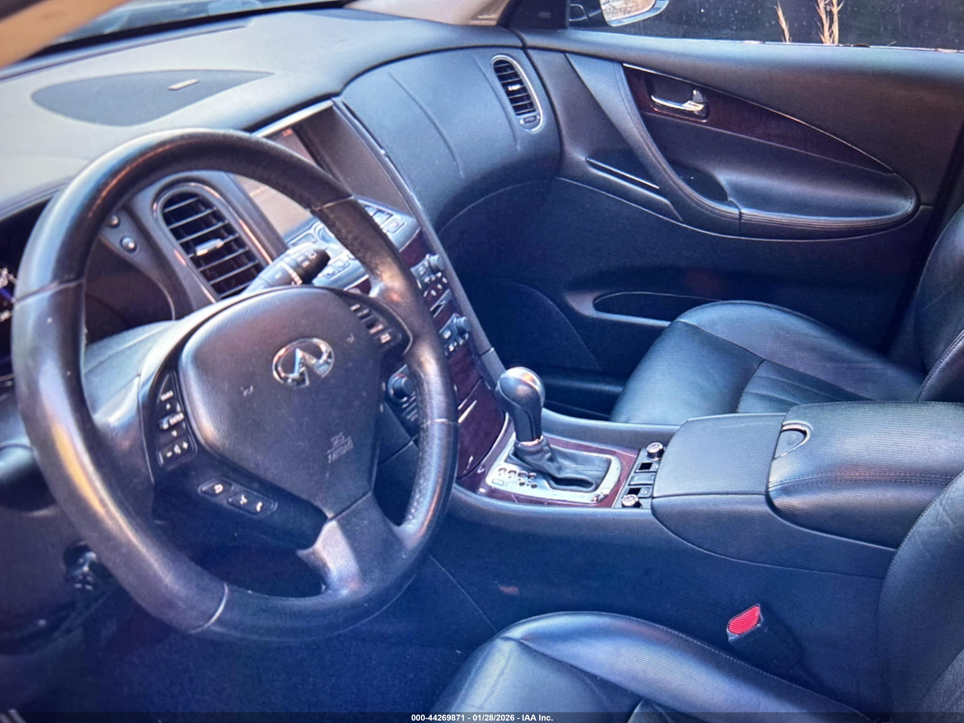 INFINITI QX50 image 5