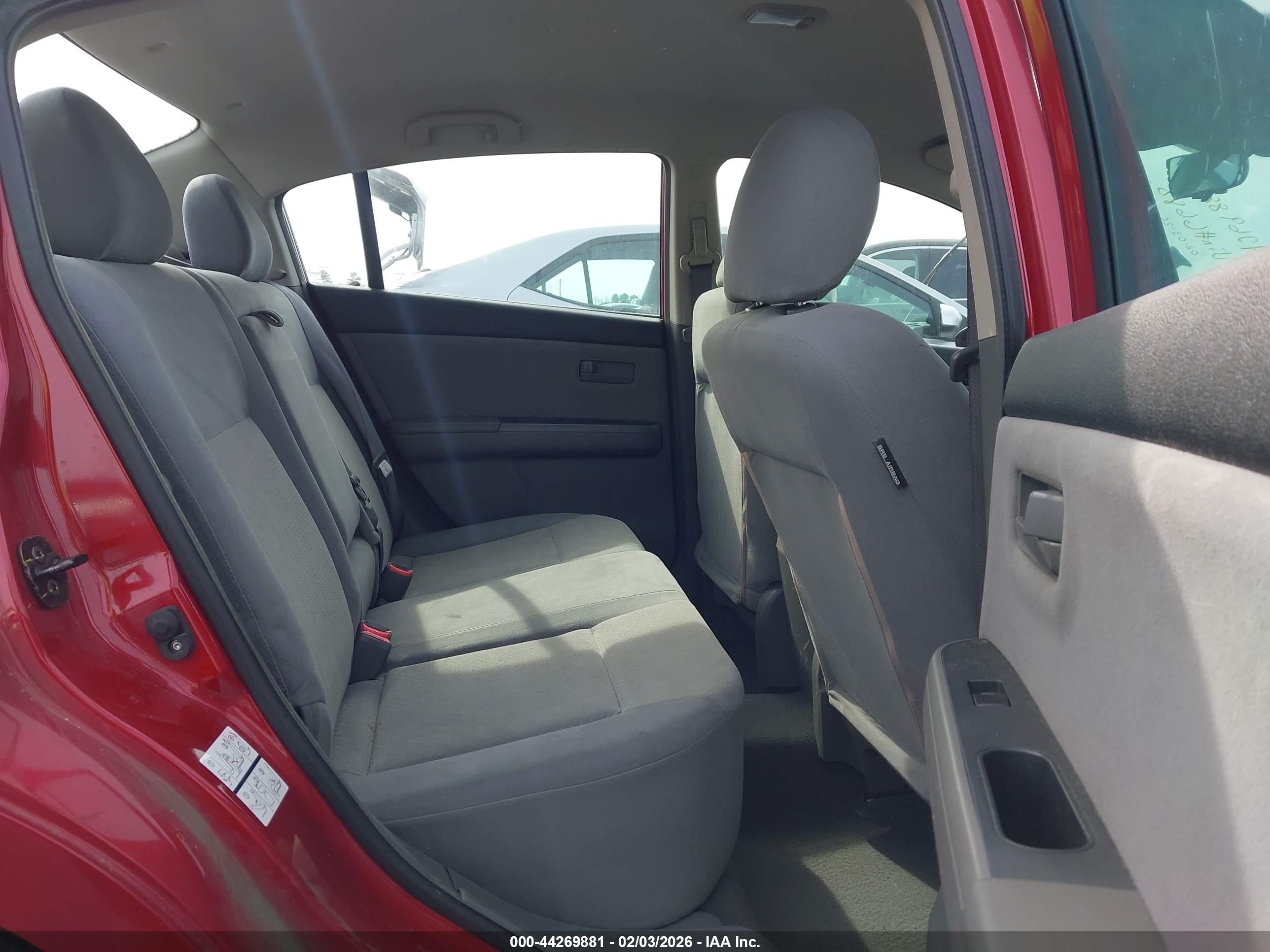 NISSAN SENTRA image 8