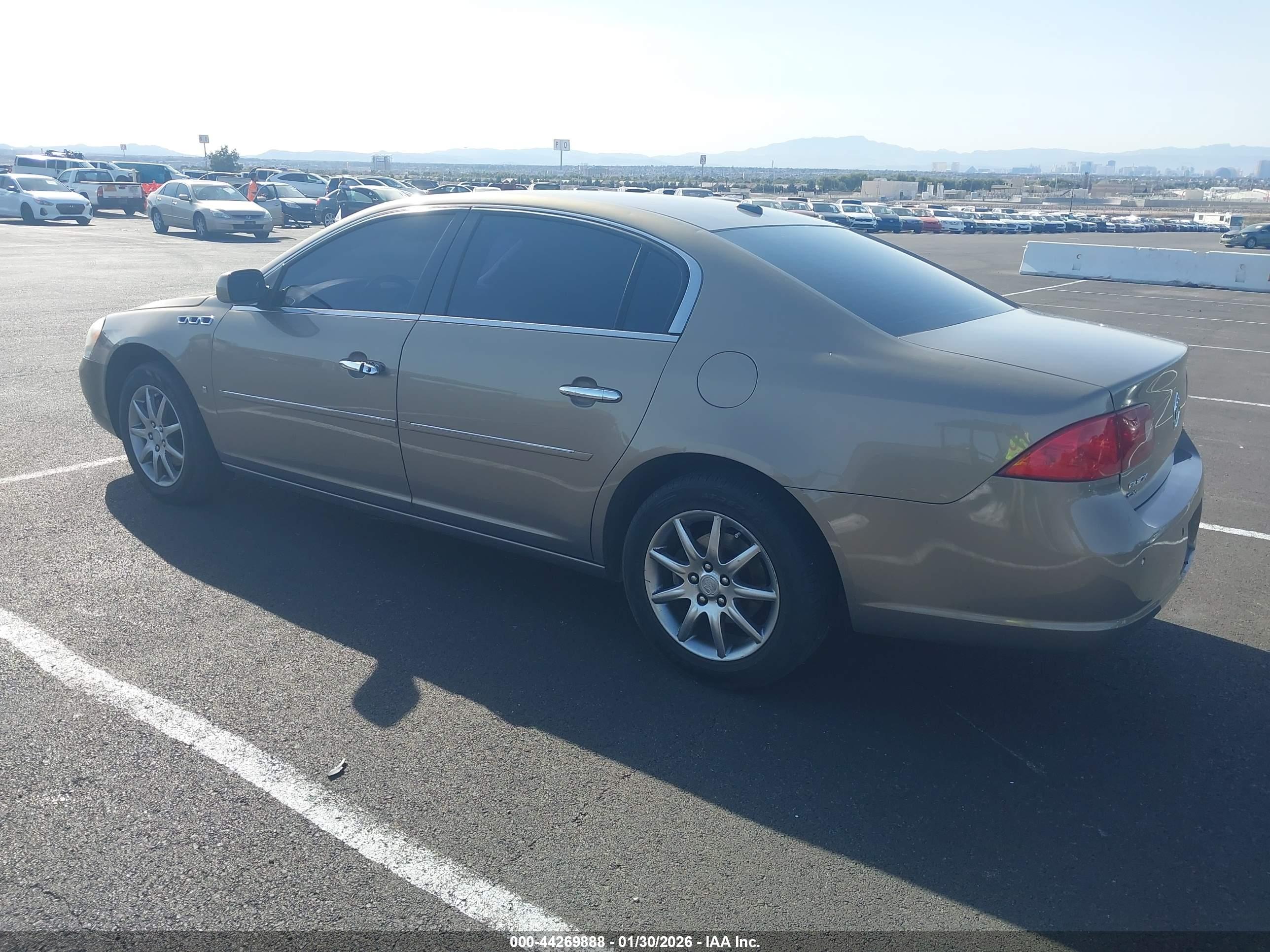 BUICK LUCERNE image 3