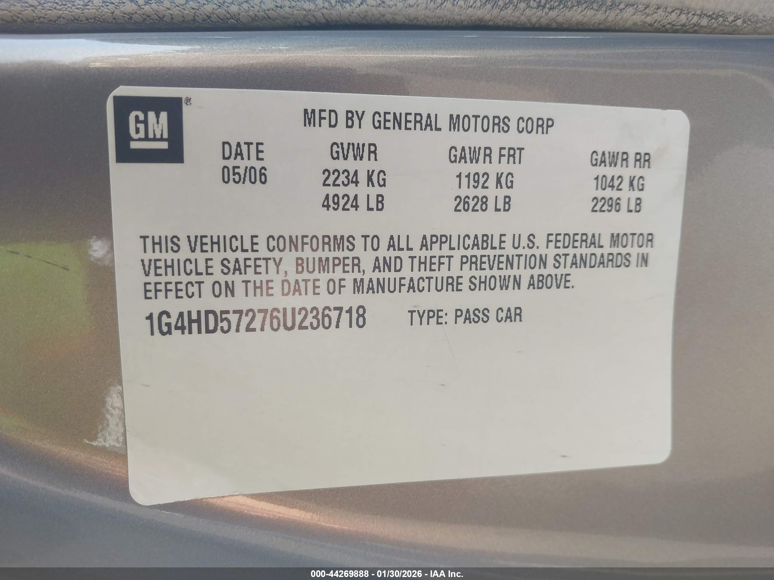 BUICK LUCERNE image 9
