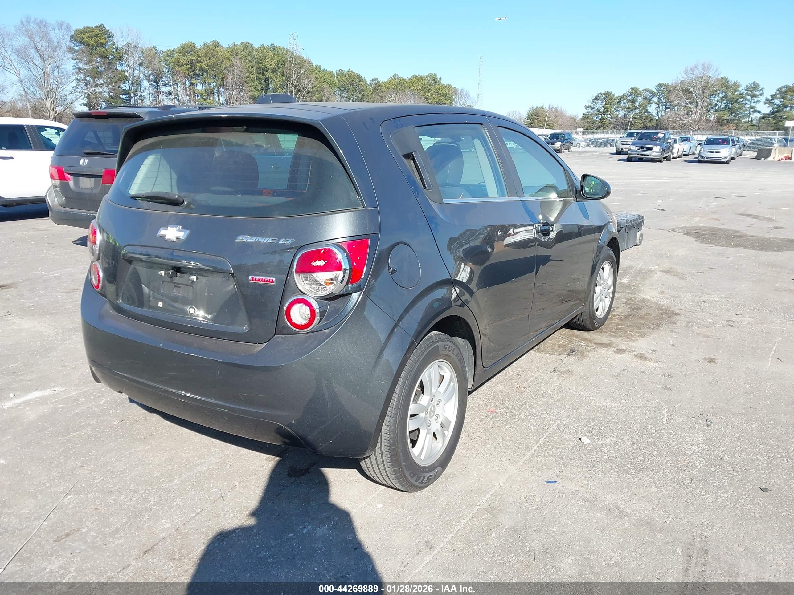 CHEVROLET SONIC image 4