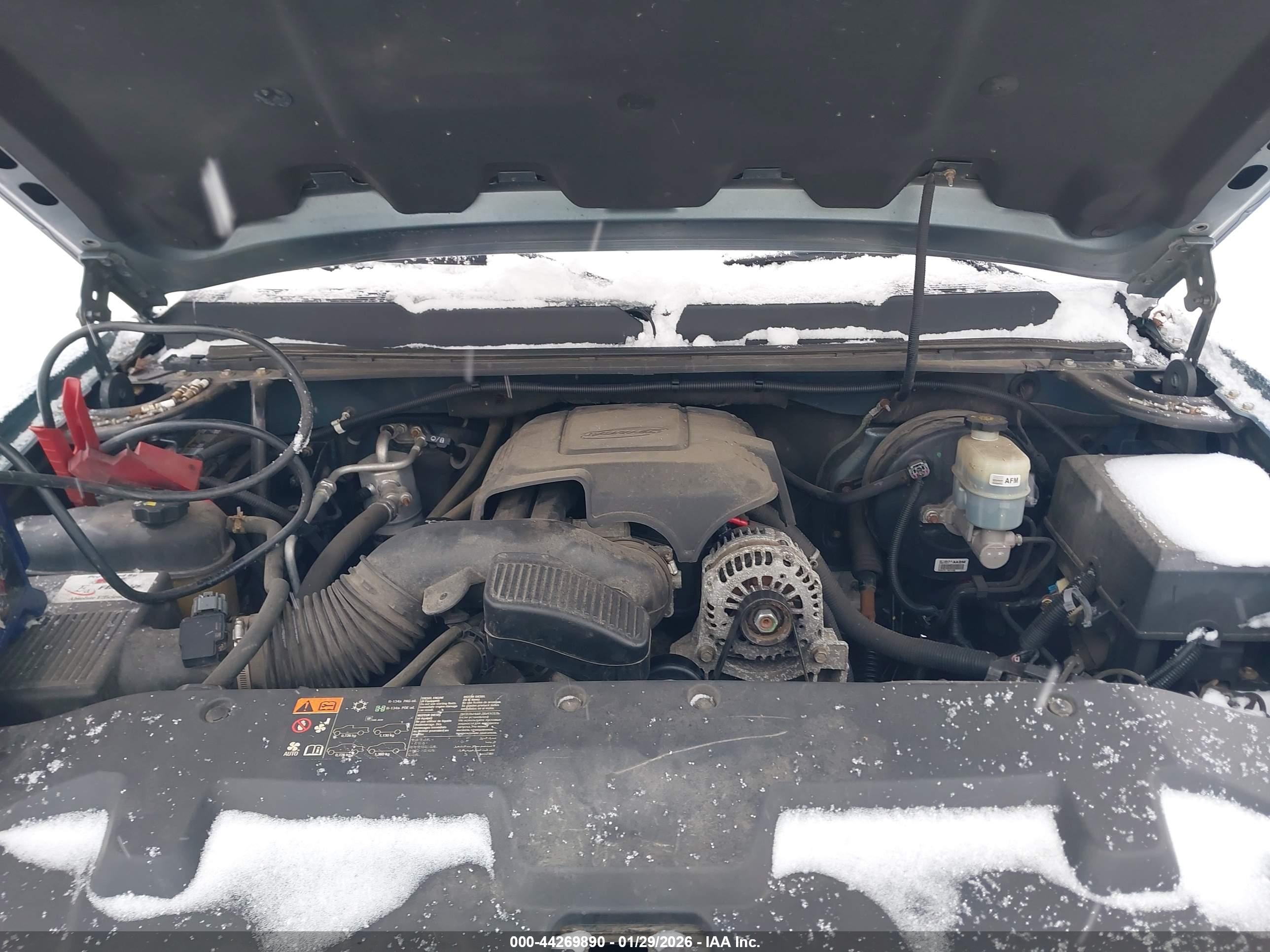 CHEVROLET SILVERADO image 10