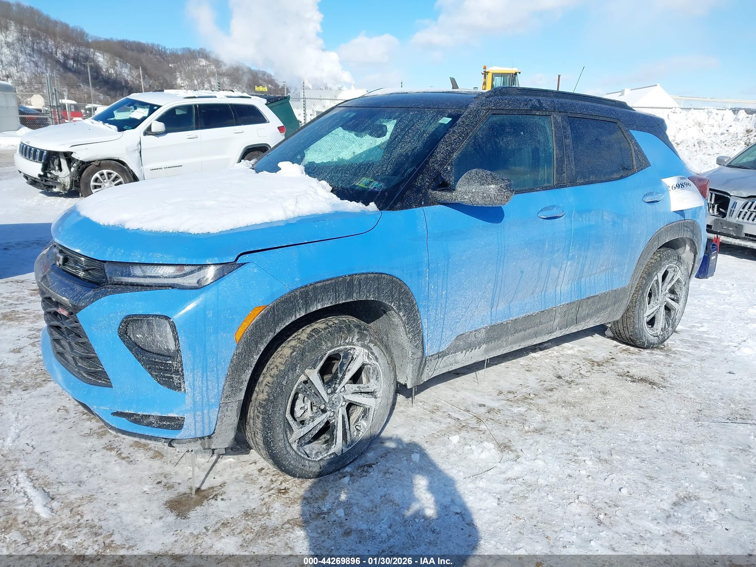 CHEVROLET TRAILBLAZER image 2