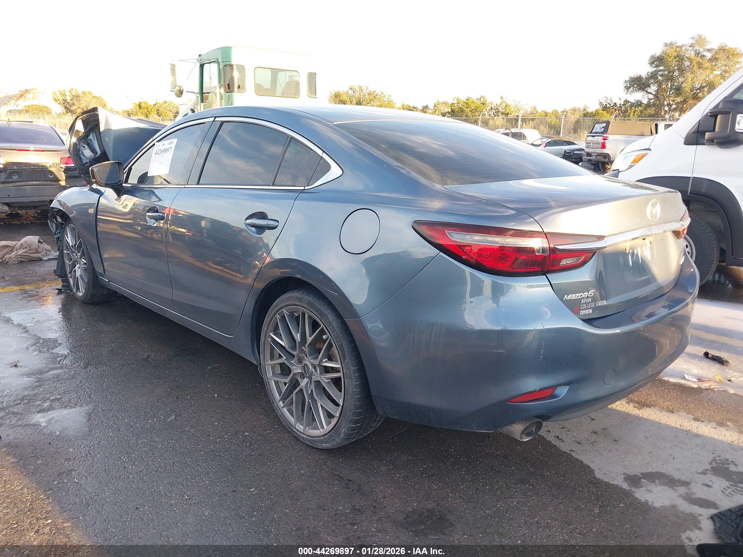 MAZDA MAZDA6 image 3