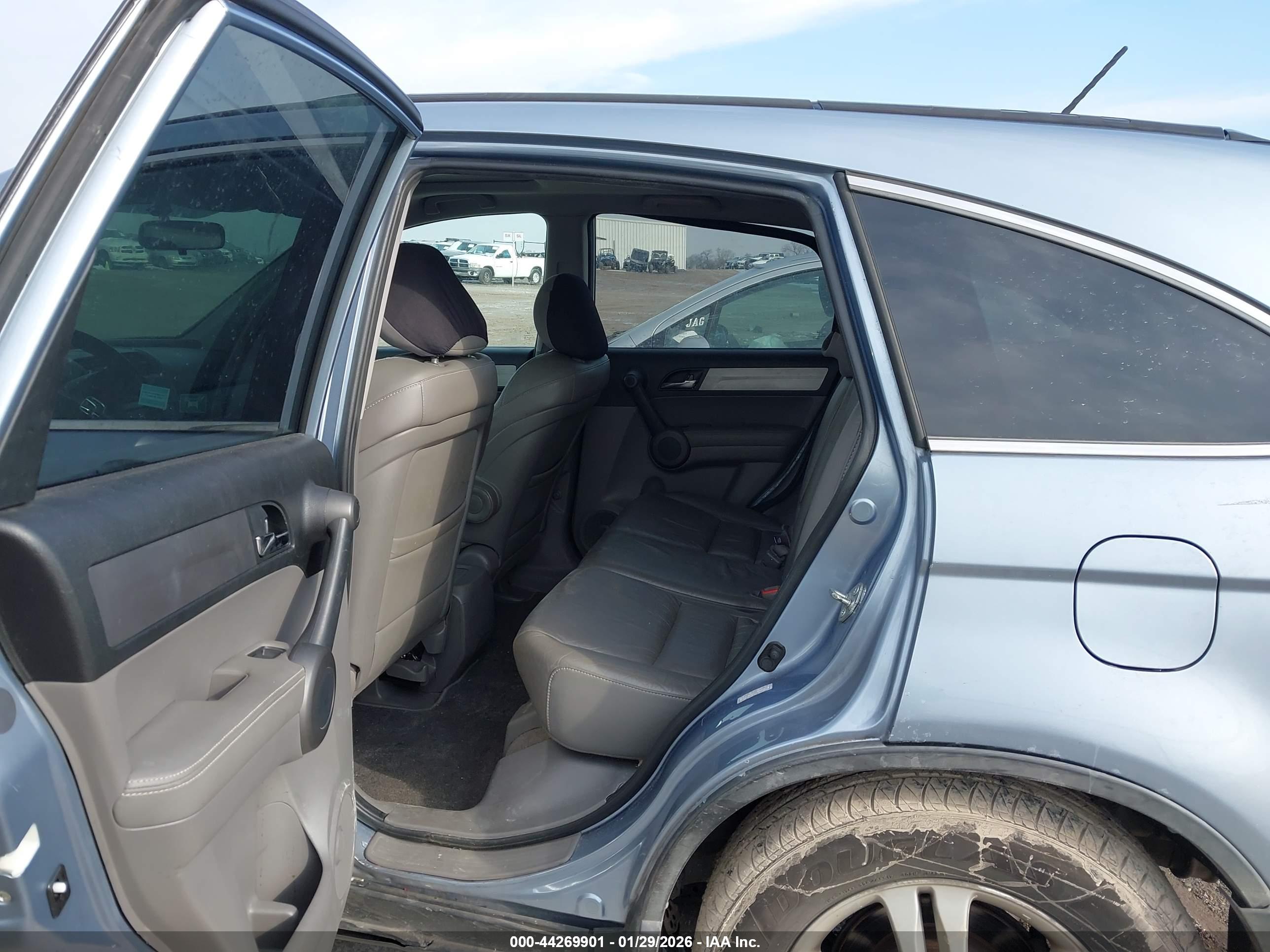 HONDA CR-V image 8