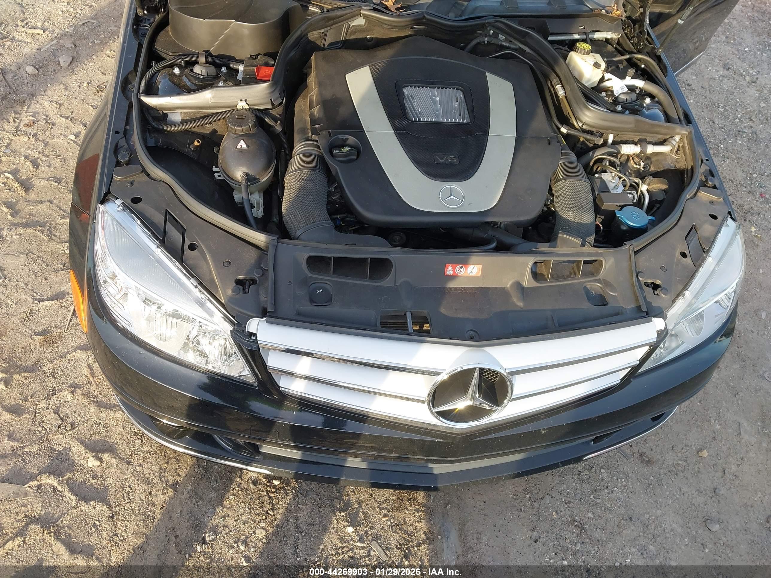 MERCEDES-BENZ C image 10
