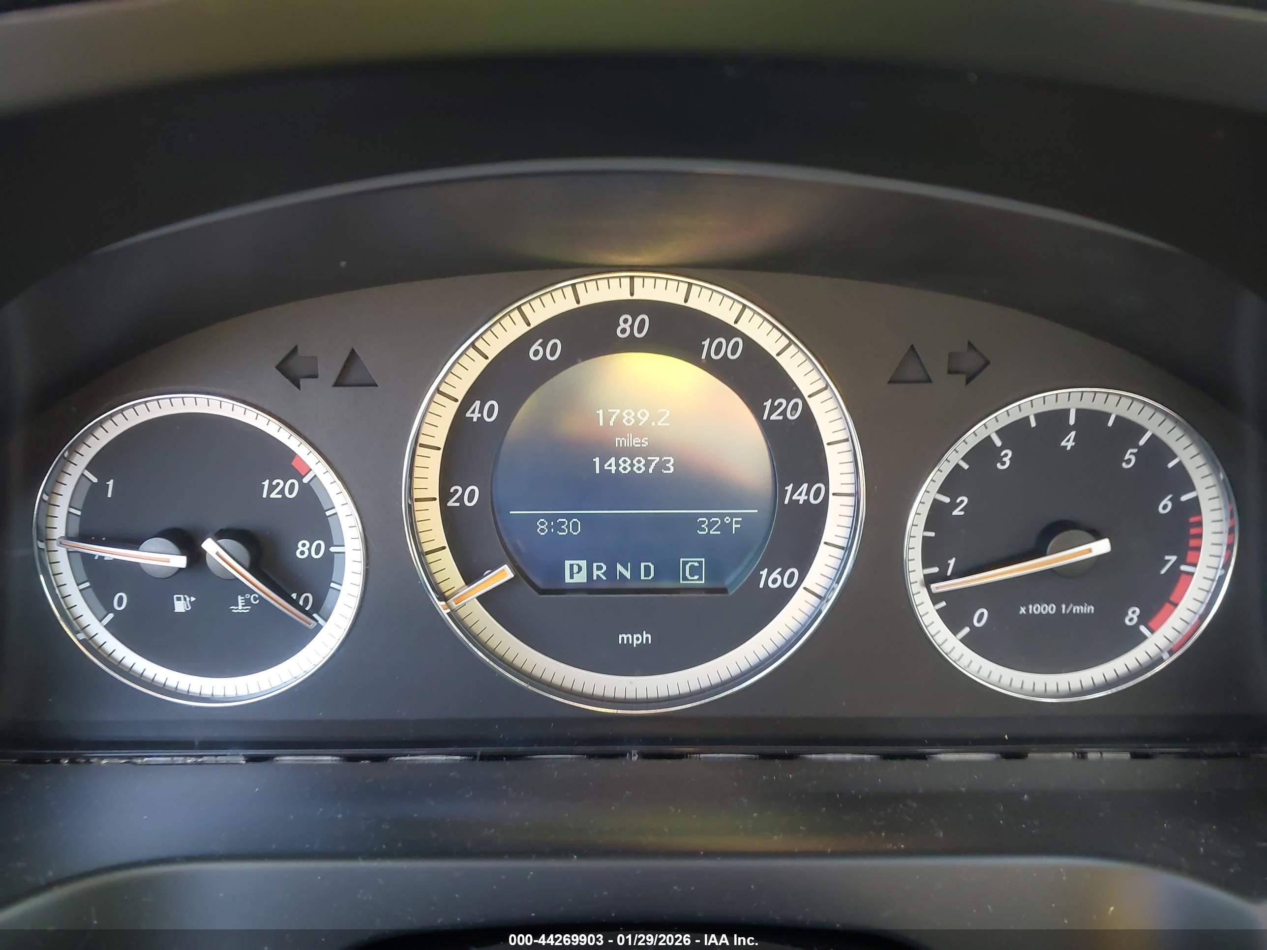 MERCEDES-BENZ C image 7