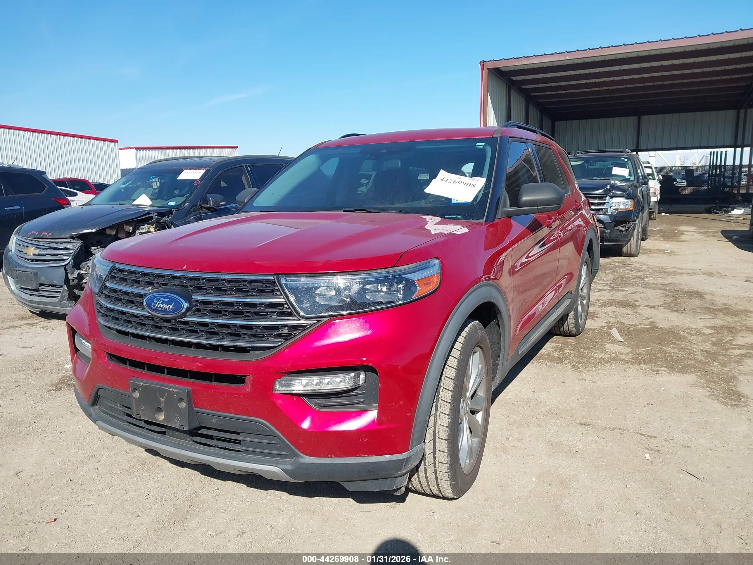 FORD EXPLORER image 2