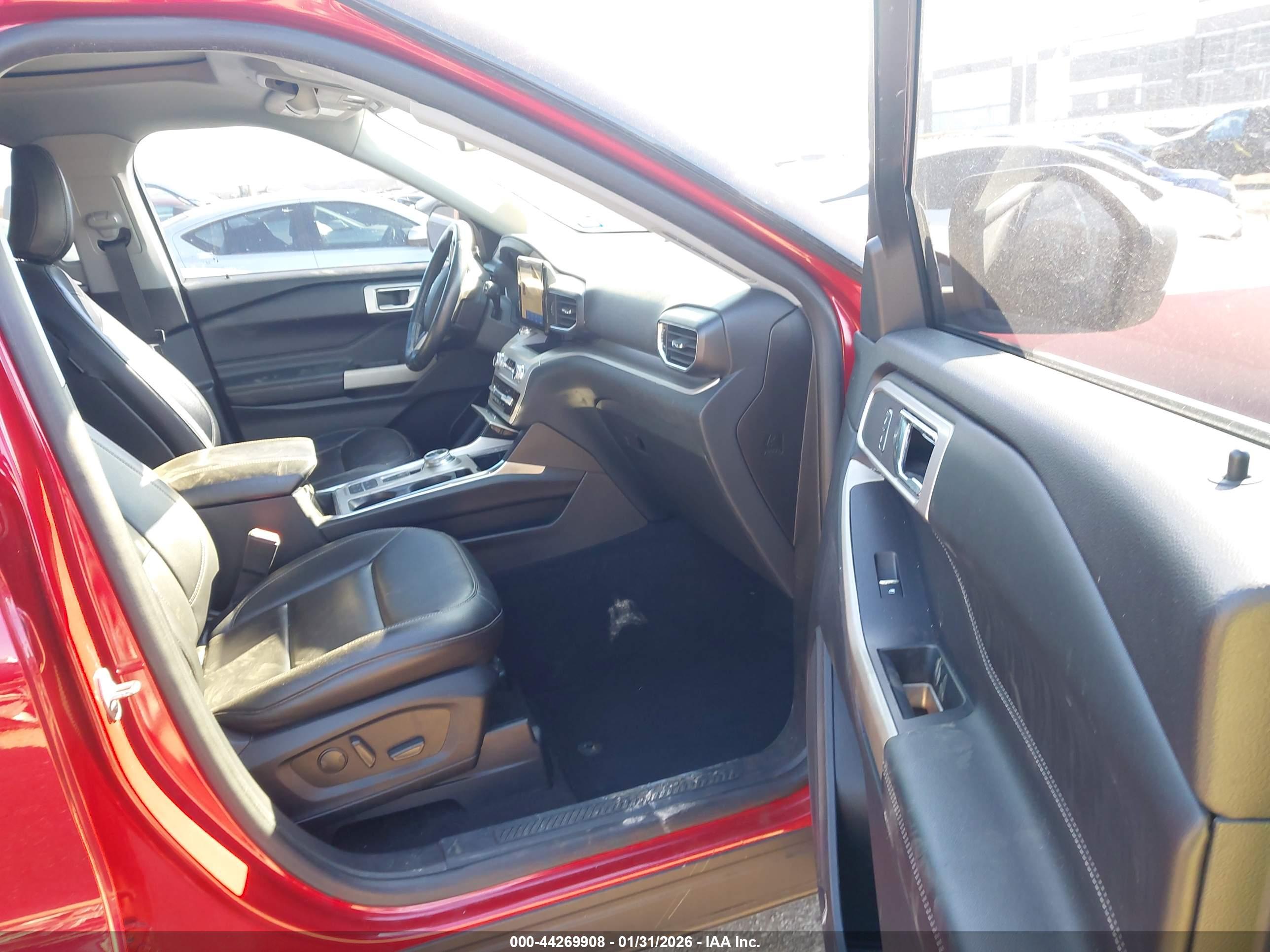 FORD EXPLORER image 5
