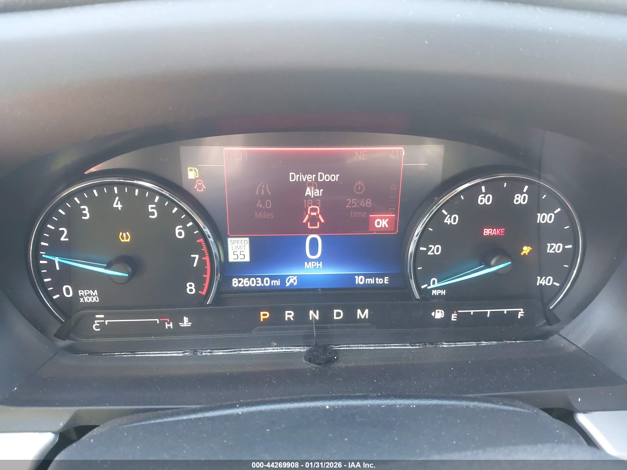 FORD EXPLORER image 7